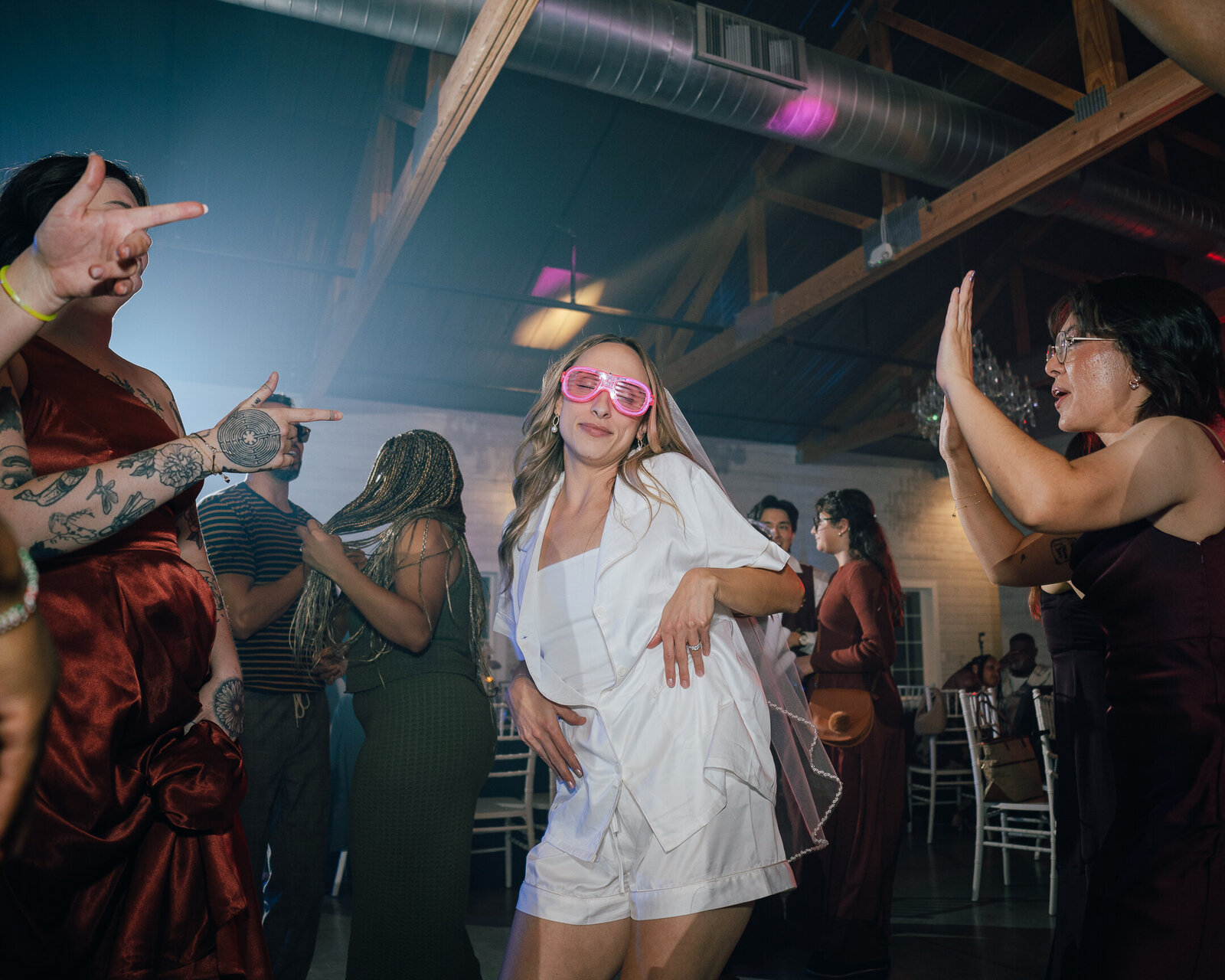 Saenz The Farmhouse KC Event Venue Wedding459