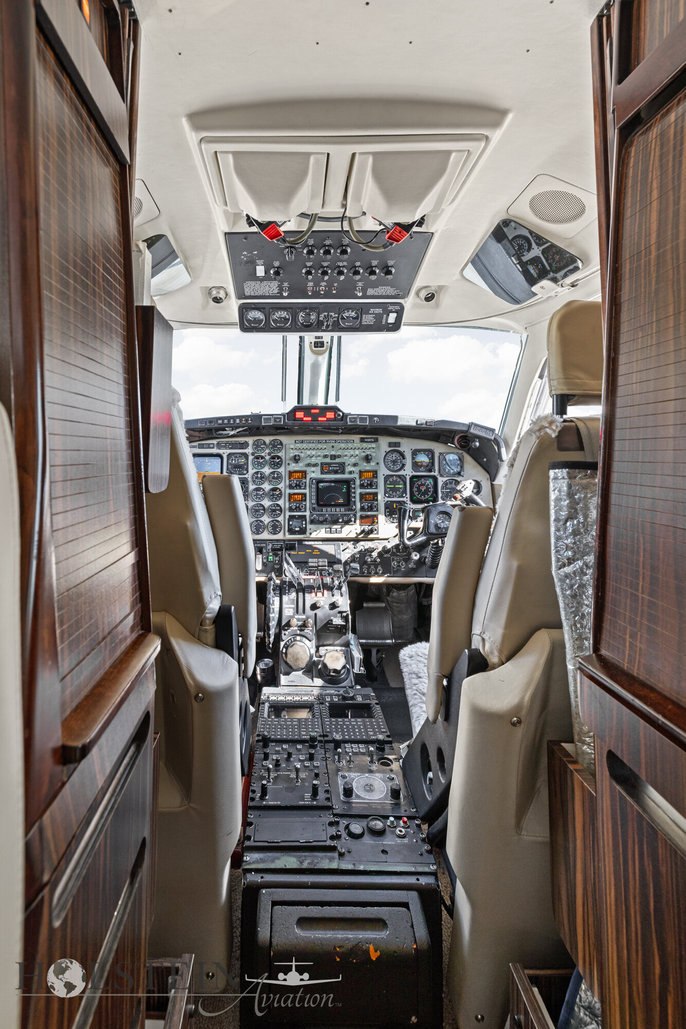 King Air 350 Watermarked-11