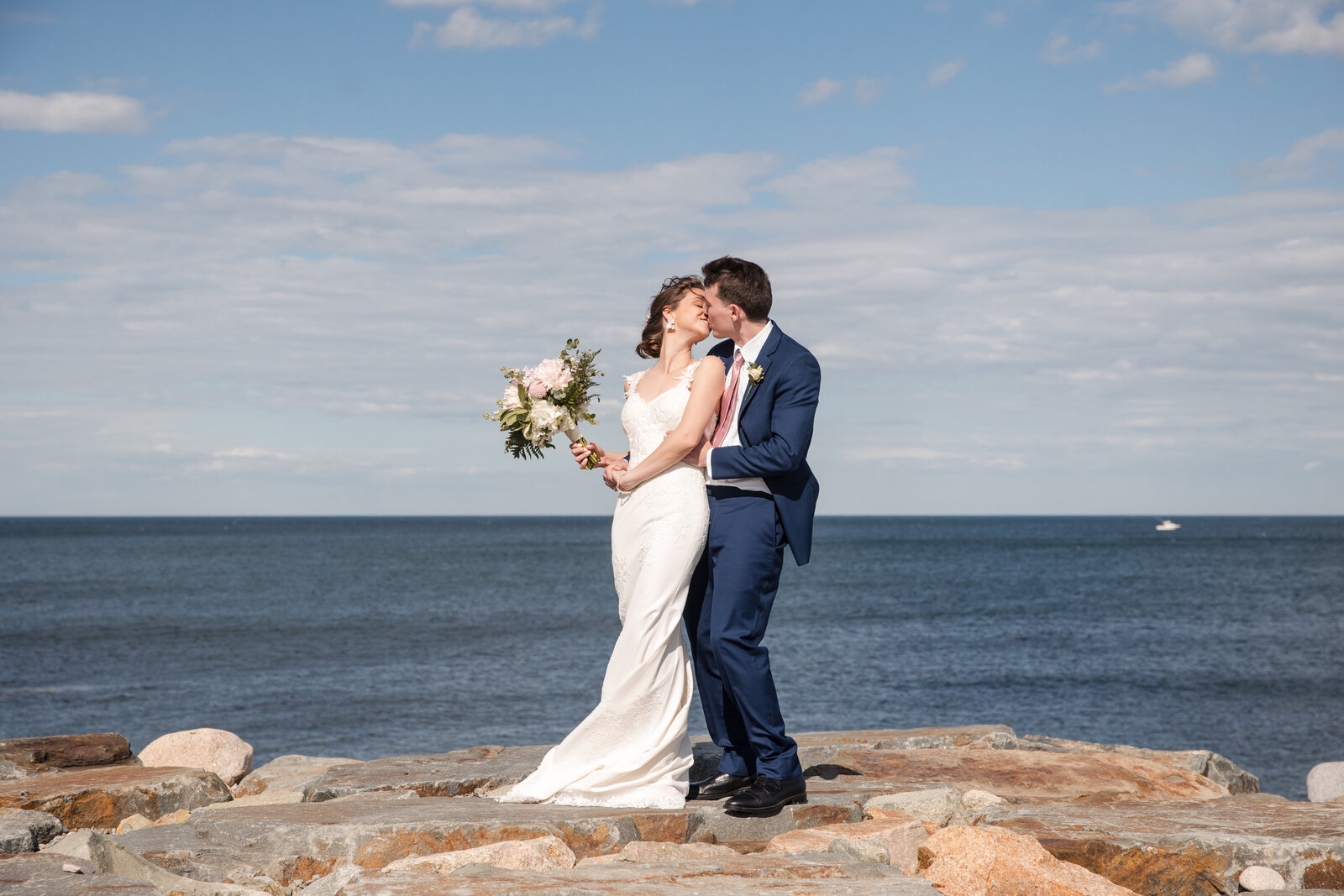 coastal-portrait-bride-groom-on-jetty-lisa-gilbert-photography