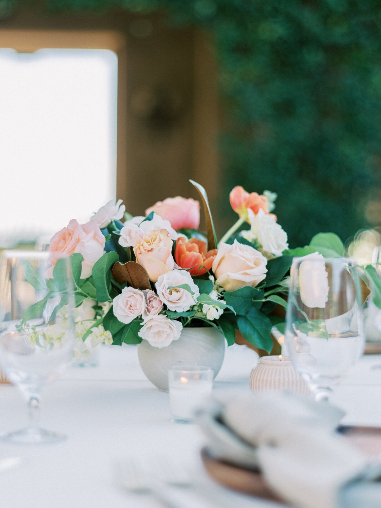 brides-flower-reception-centerpiece