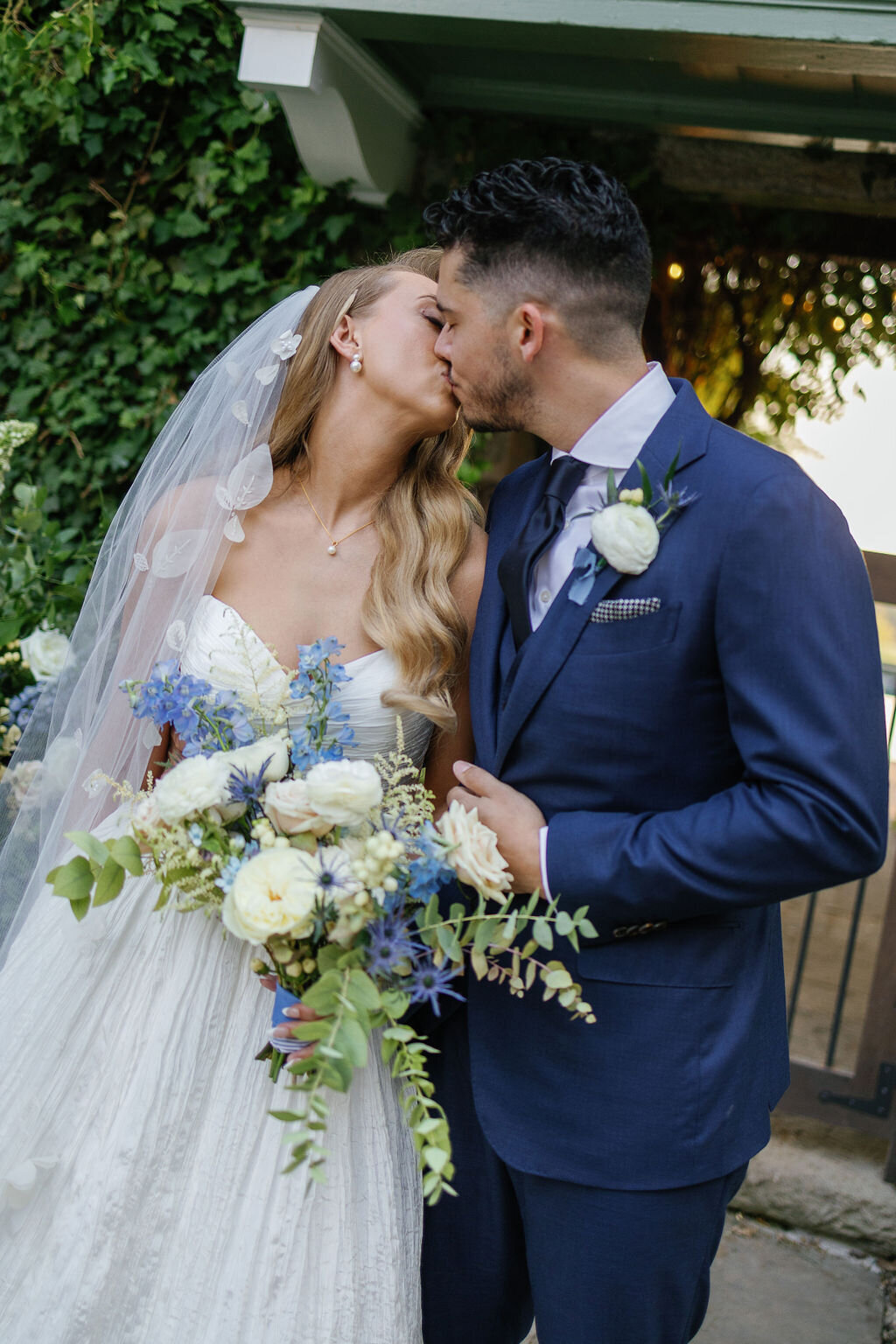 Anna-Wright-Photography-Goodstone-Wedding-28