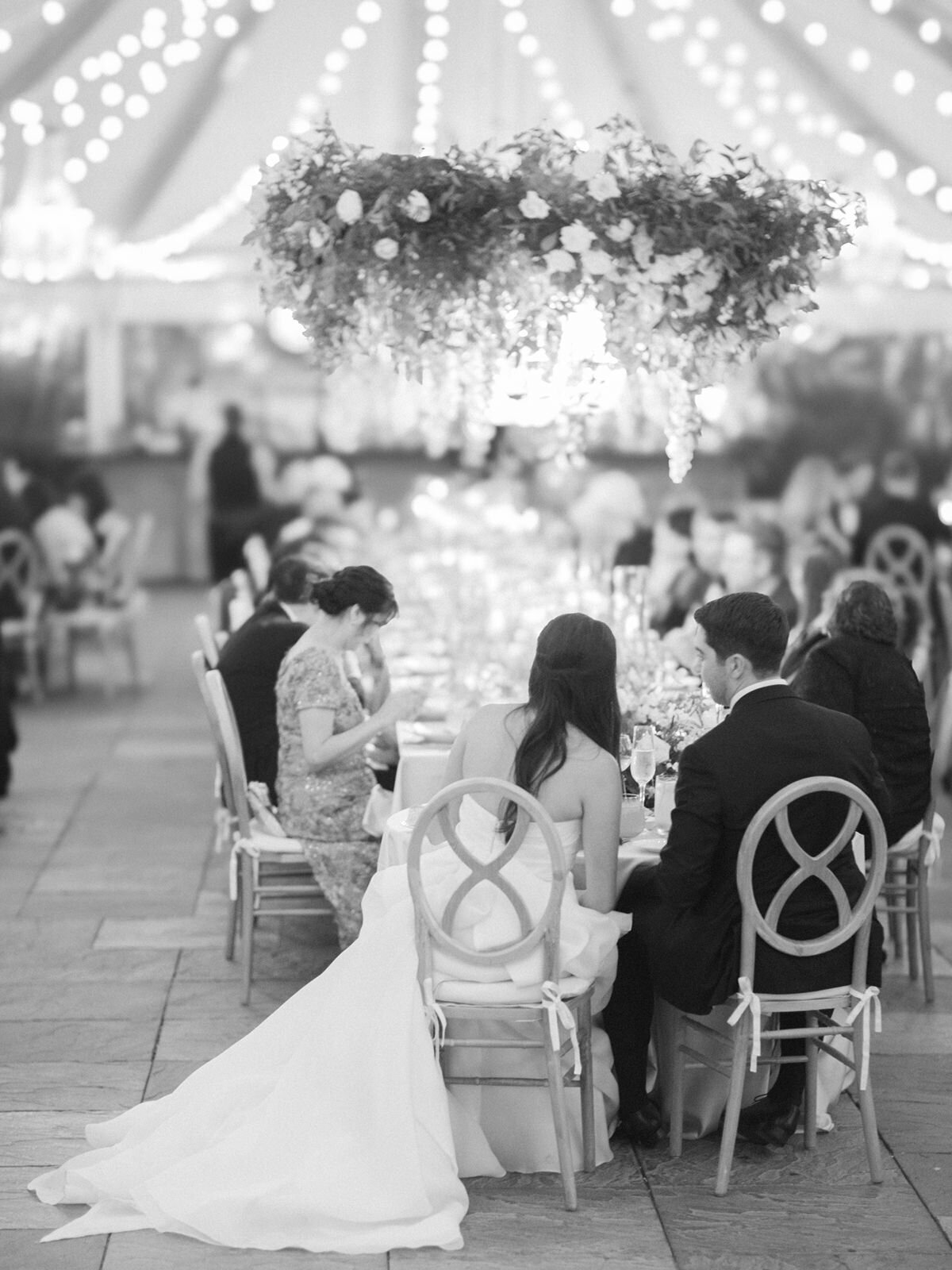 leila-james-events-newport-rhode-island-luxury-wedding-planner-castle-hill-inn-venue-jillian-knight-wedding-photographer-A.Reception220 copy