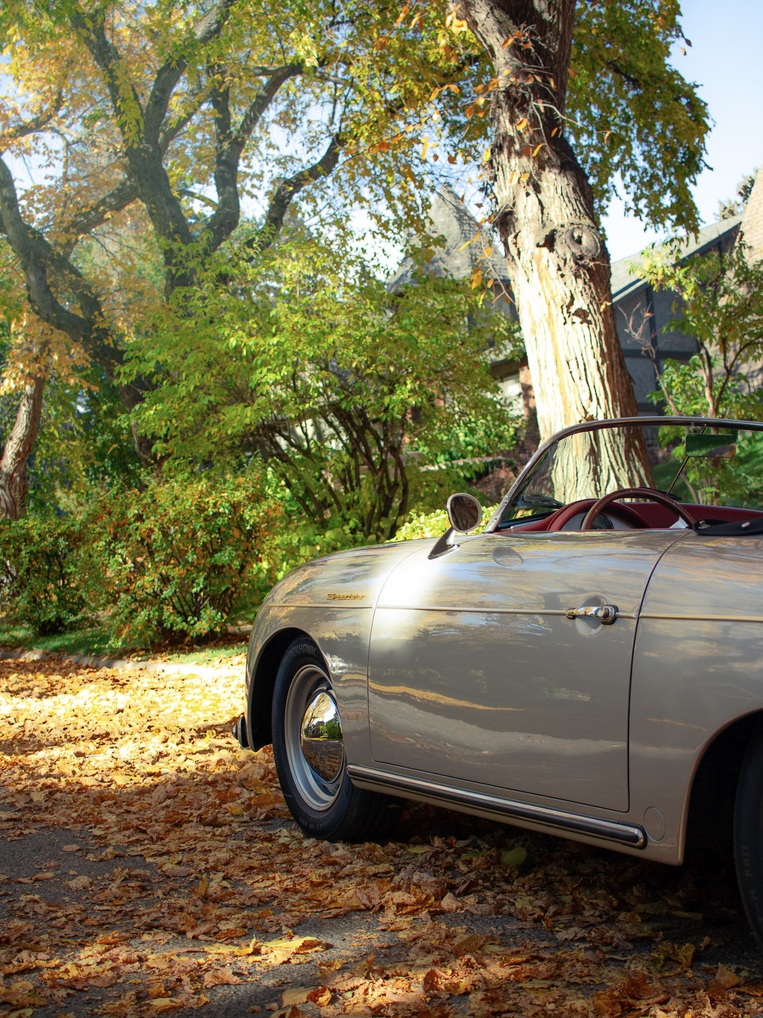Vintage Porsche Rental for Your Wedding in Calgary