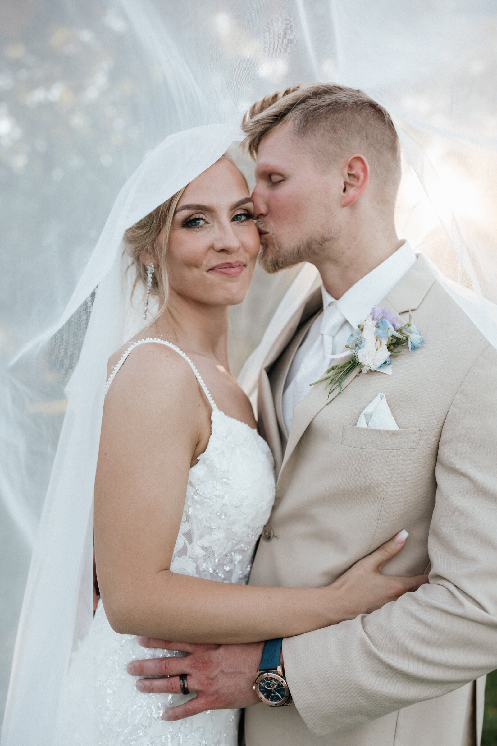 Tyrell + Danica | The Meadow Barn | Harrisburg, SD-19