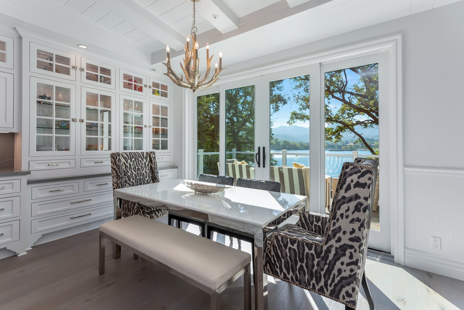 Lake-Sherwood-Interior-Design-6