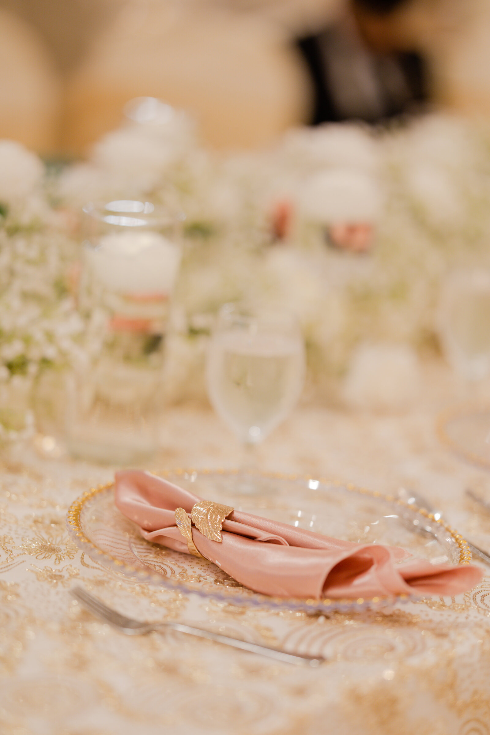 Dallas-intercultural-wedding-table-decor