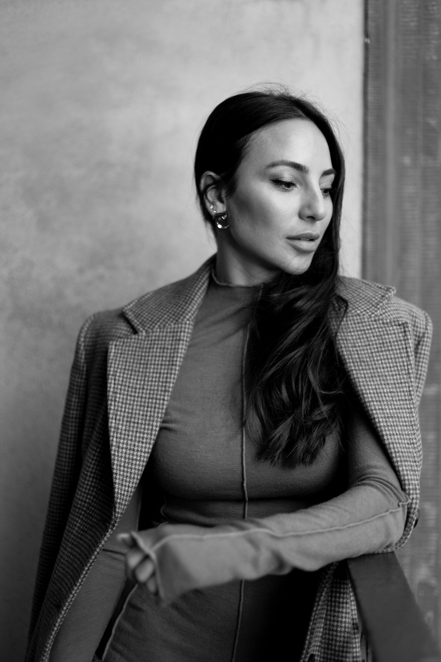 photographie-minimaliste-portrait-noir-et-blanc