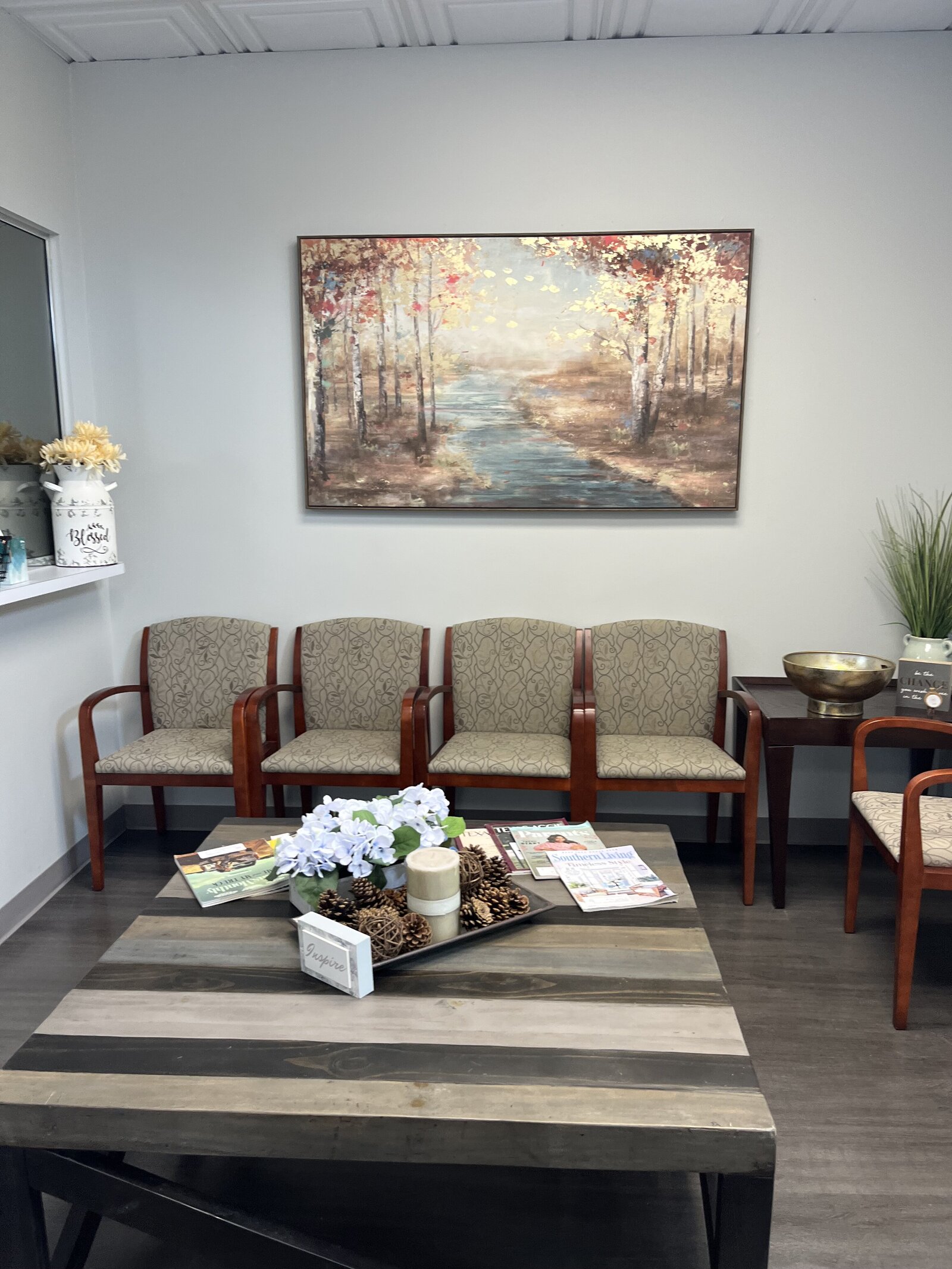 Pearland lobby