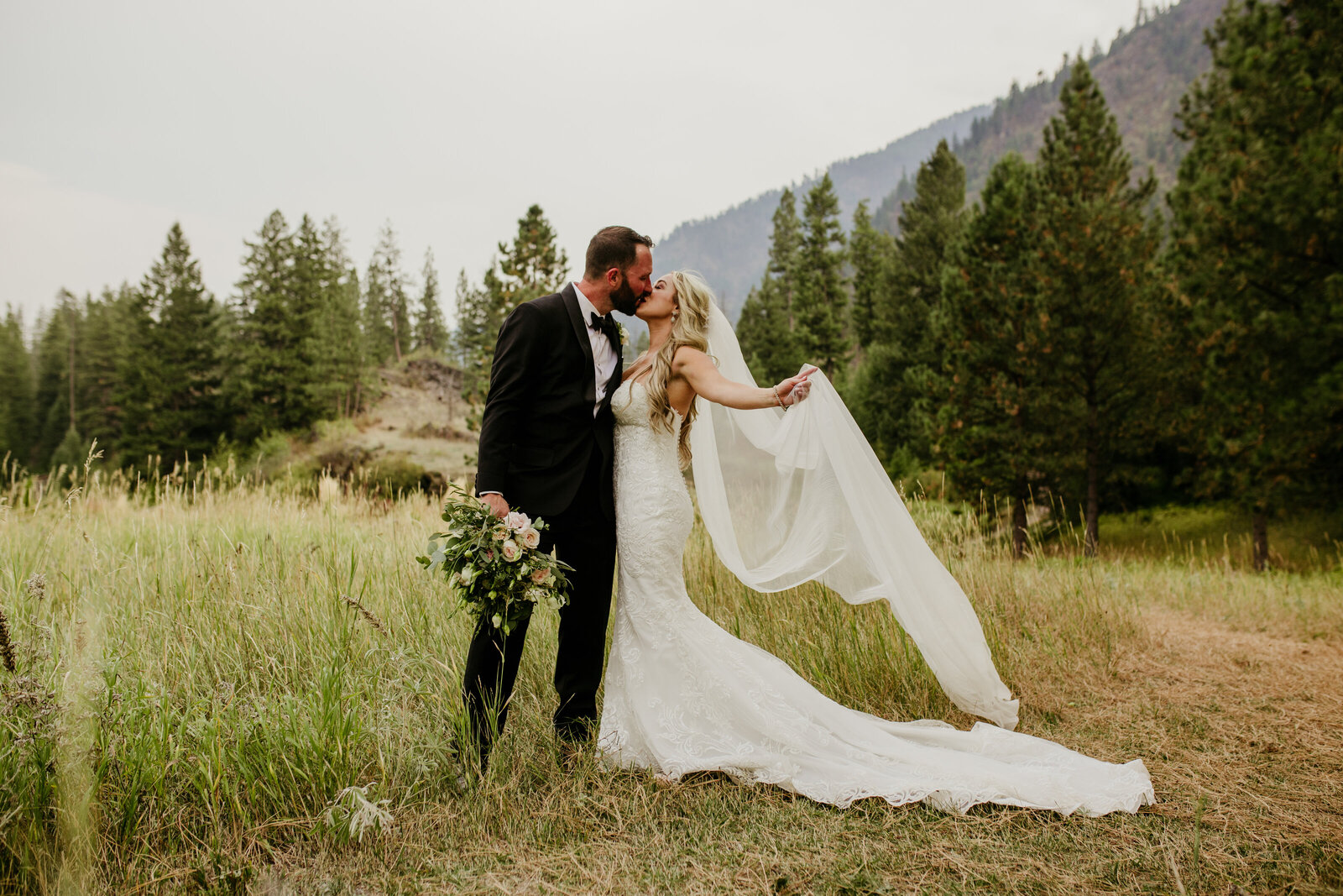 White Raven Wedding_Montana Wedding Photographer_Brittany & Michael_September 17, 2021-1292