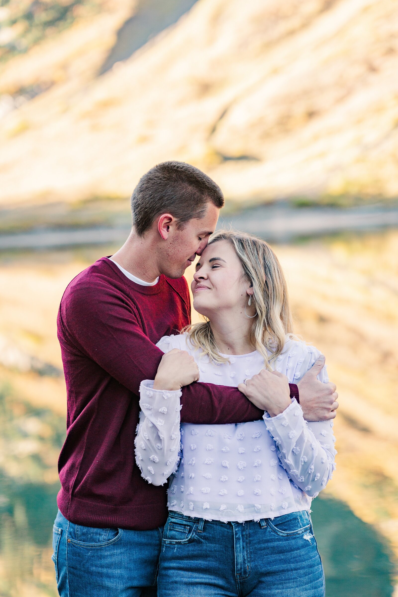 elebrate your love story with anniversary photography in the beautiful Colorado landscape. Samantha Immer captures the joy and love that has kept you together over the years.