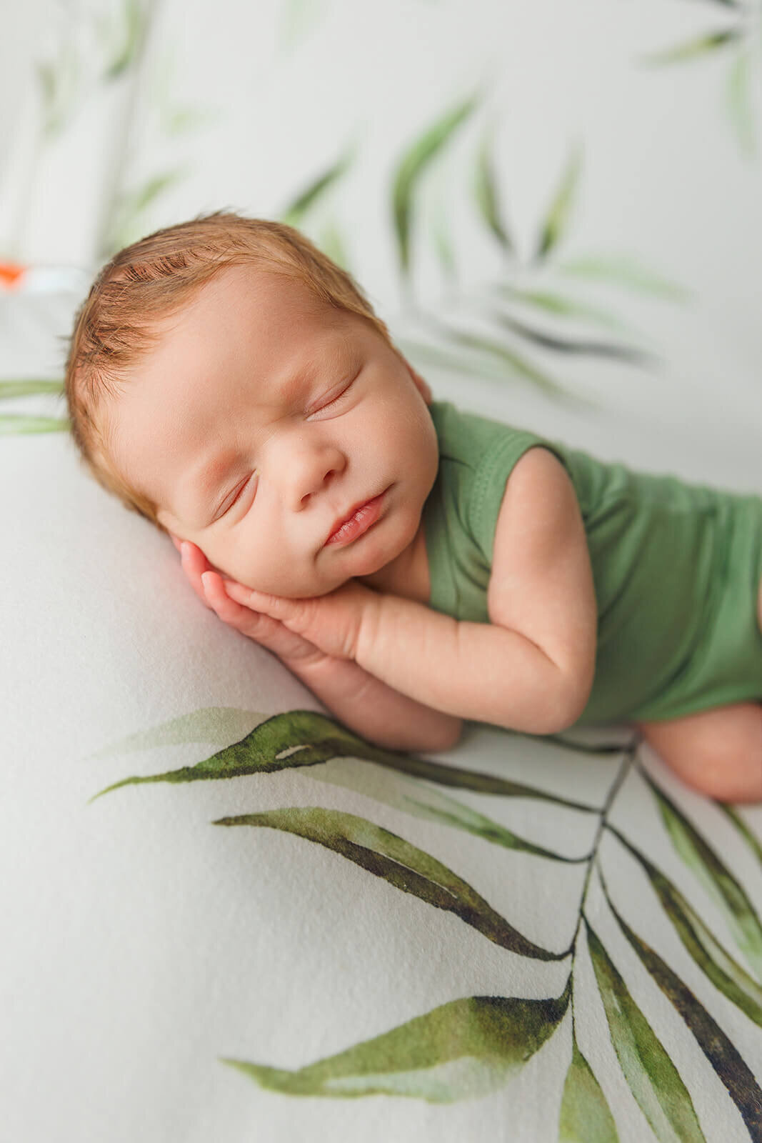 baby-boy-sweet-newborn-photos-10