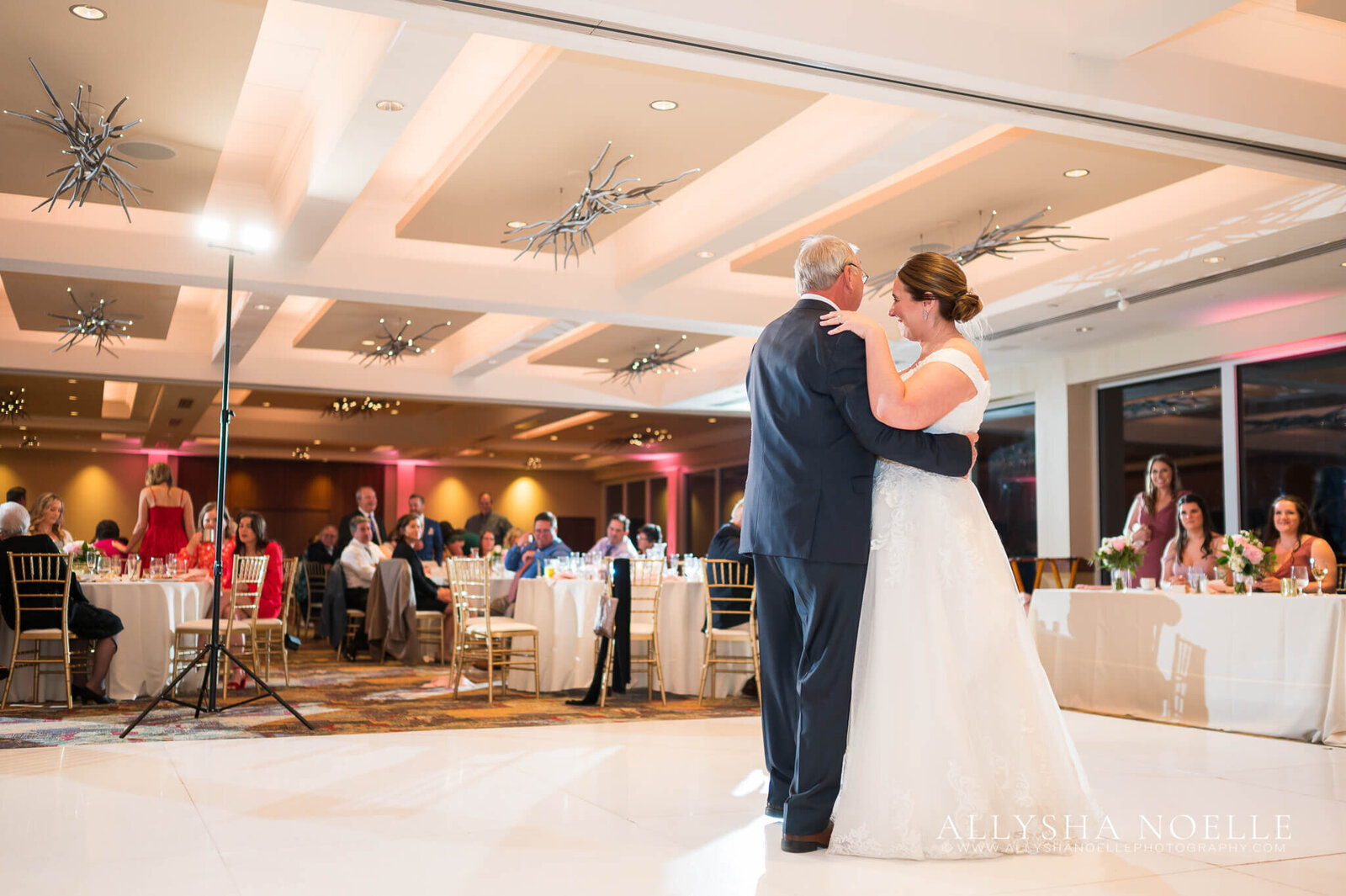 Wedding-at-River-Club-of-Mequon-888