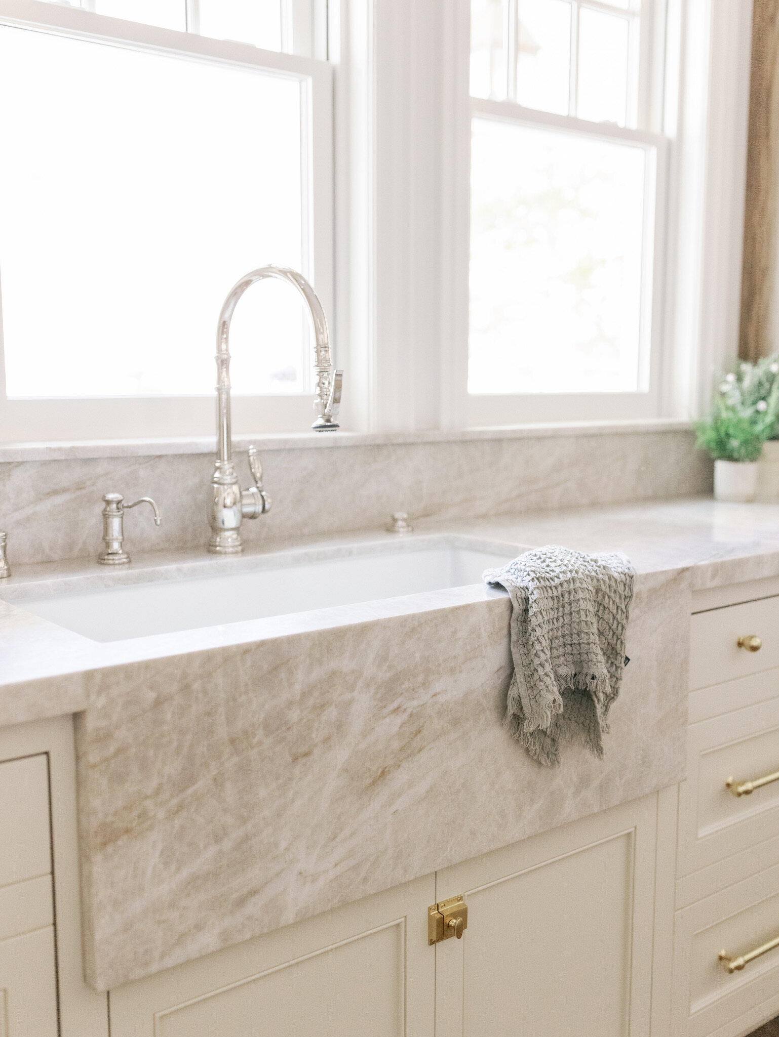 Kruger Interiors_Gathered Home14