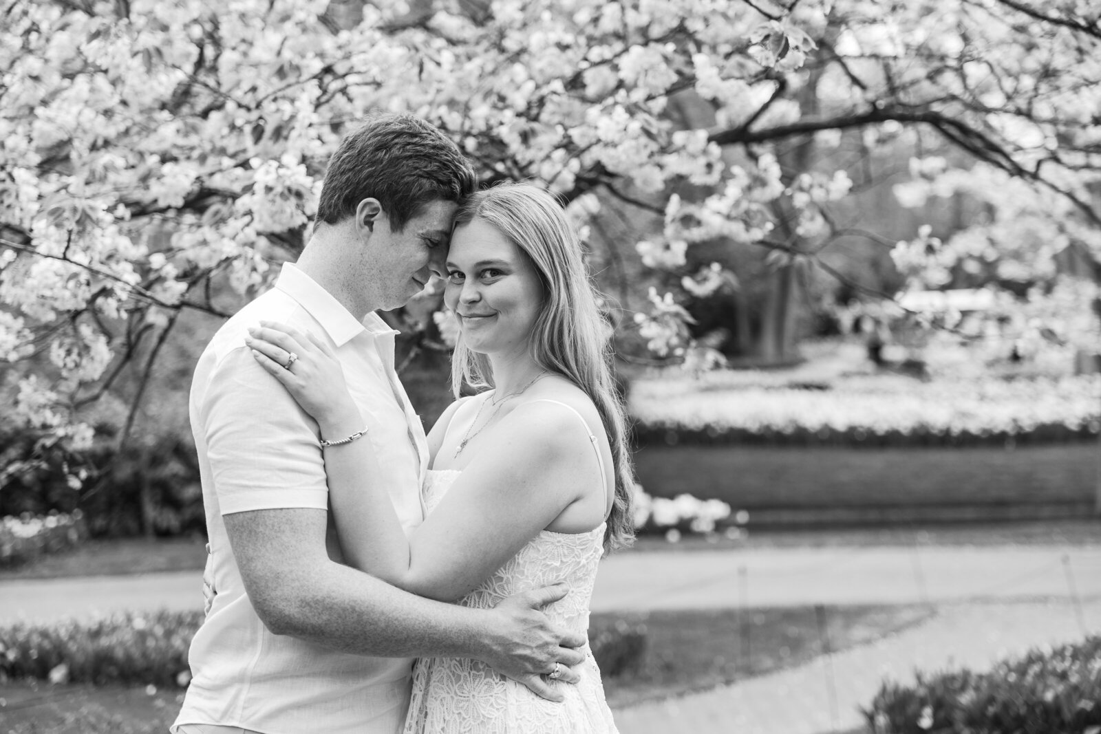 150425 Sidney & Emily Keukenhof engagement Amy Harper Fotografie-230-2