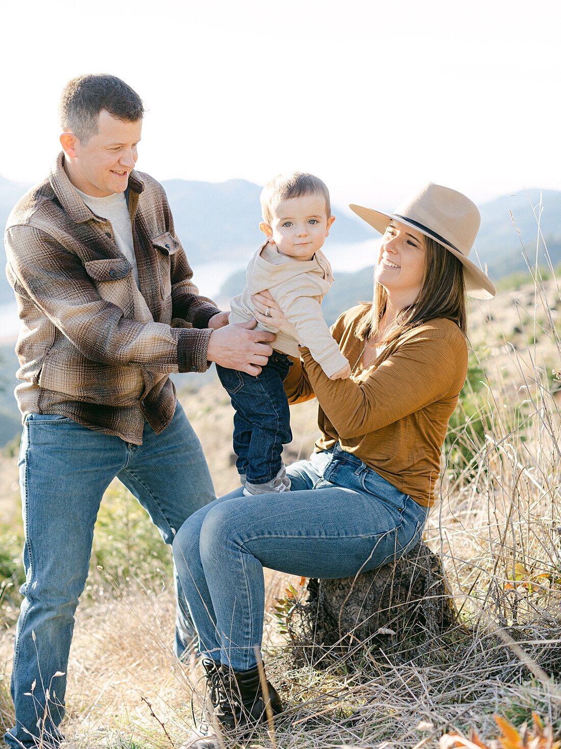 Mountain-top-family-photo-session-1632