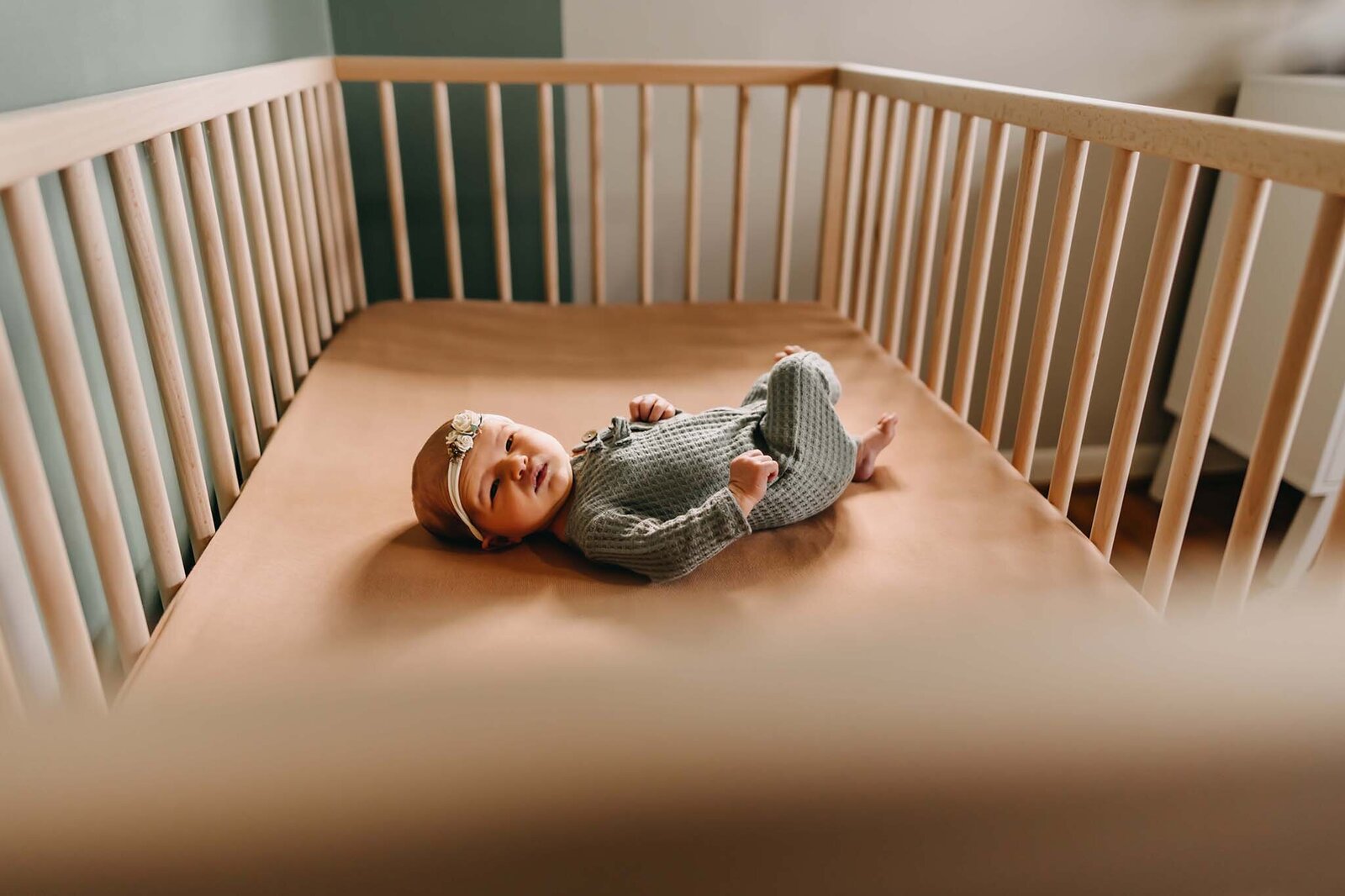 baby-girl-crib