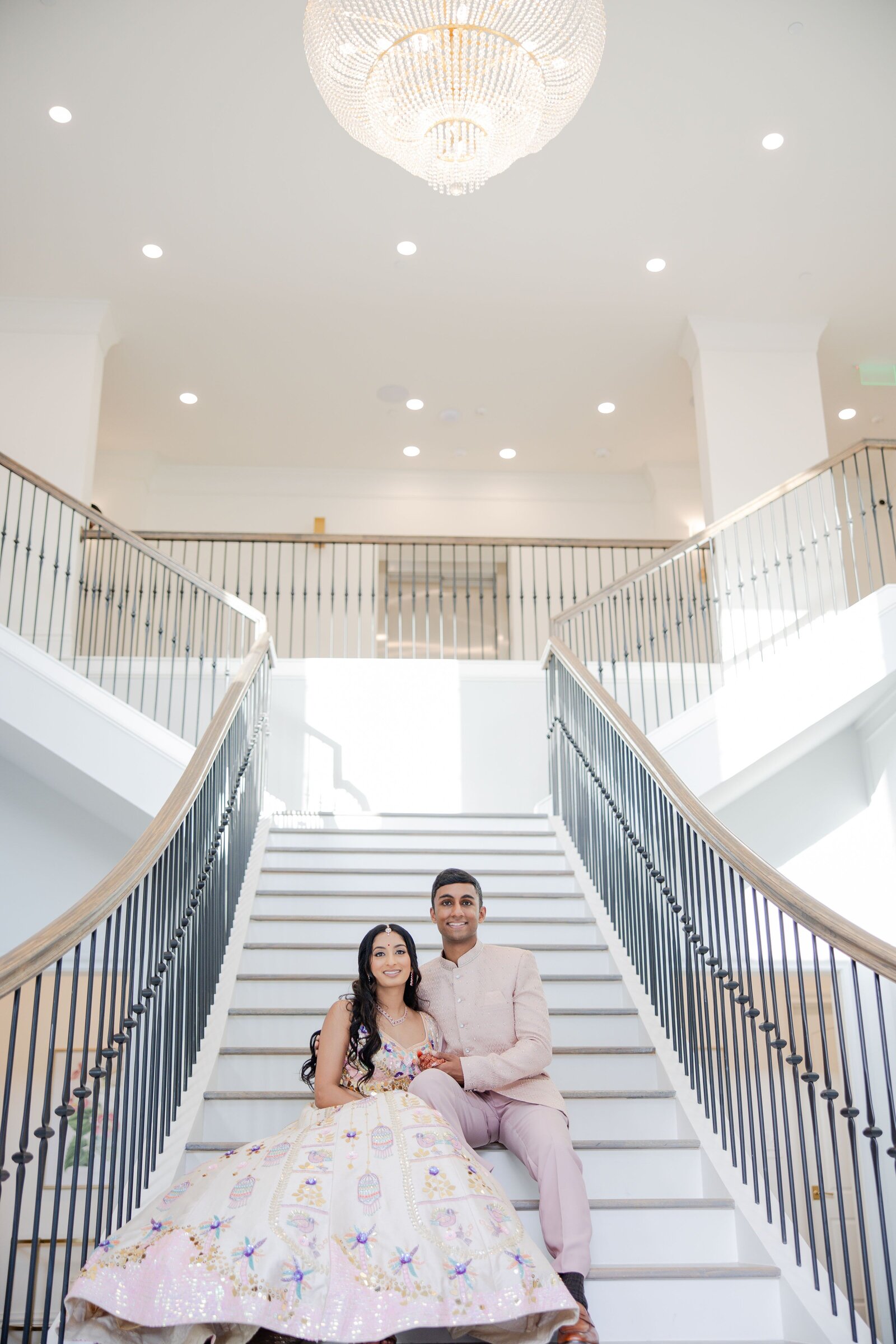 indoor-couple-photoshoot