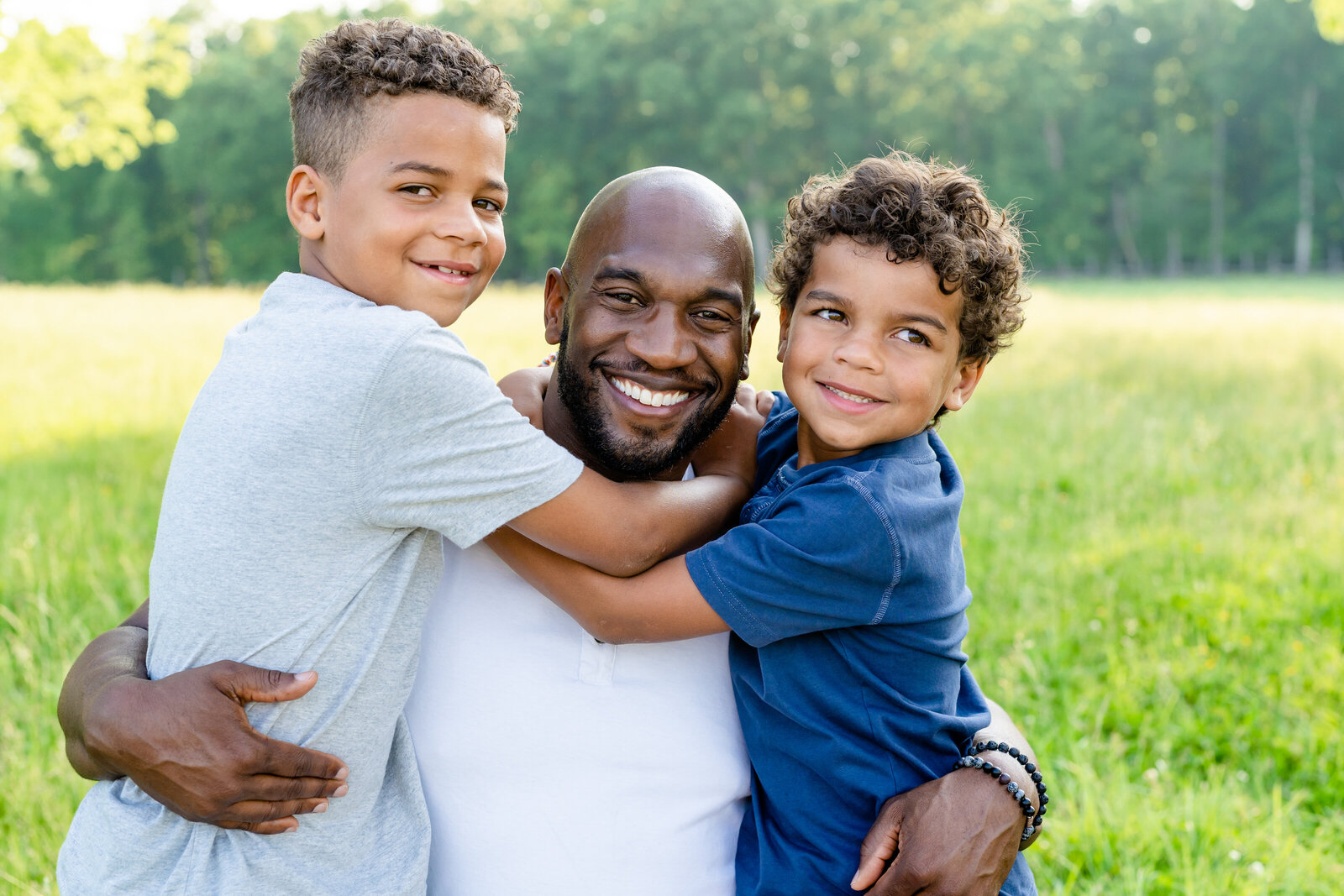 Summer Family Session at the Manassas Battlefield by Megan Hollada Photography - Northern Virginia Family Photographer