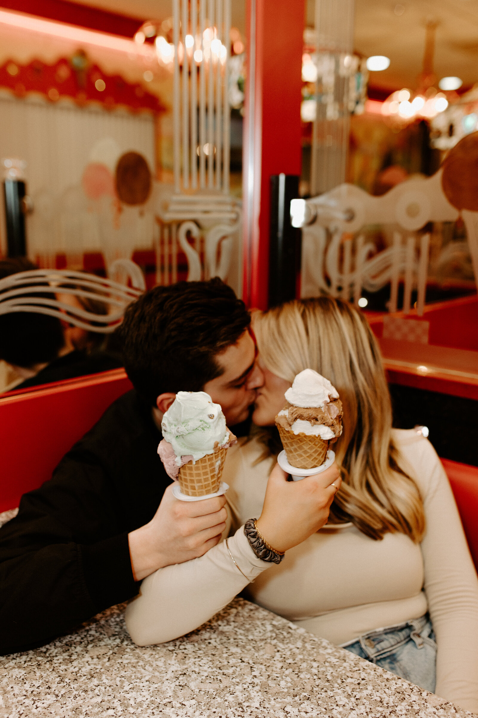 Blissfullybriphotography-pittsburgh-sarris-chocolate-couple-zach-jorrdan-024