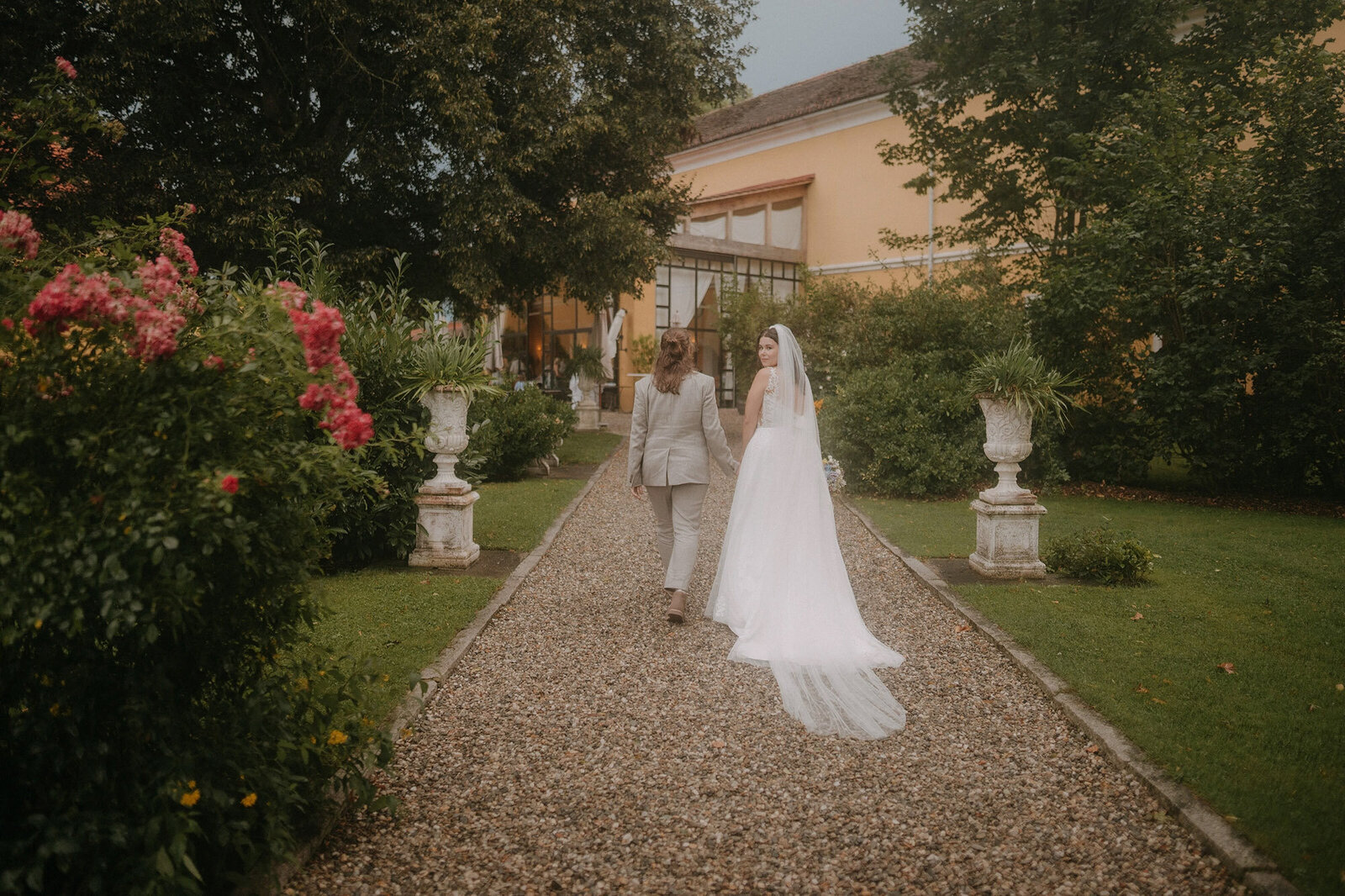a-f_hochzeit-schloss-ottersbach_hochzeit-steiermark_c_pixellicious-75
