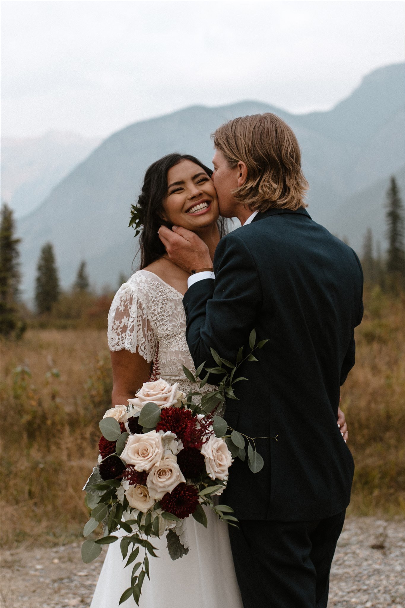 Golden-BC-Rockies-Wedding-ER-237
