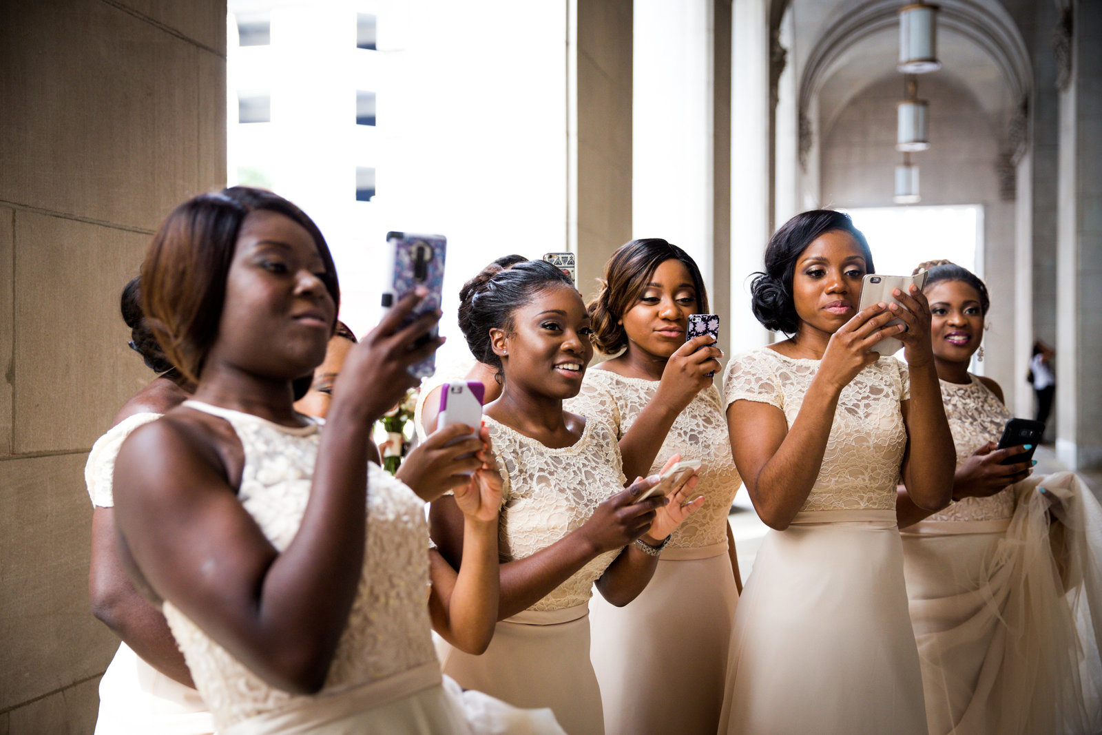 Bridal party portraits in center city philadelphia  photos  by Greg Davenport Photography