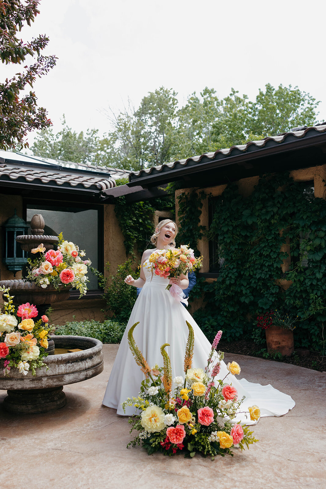 bride-with-fountain