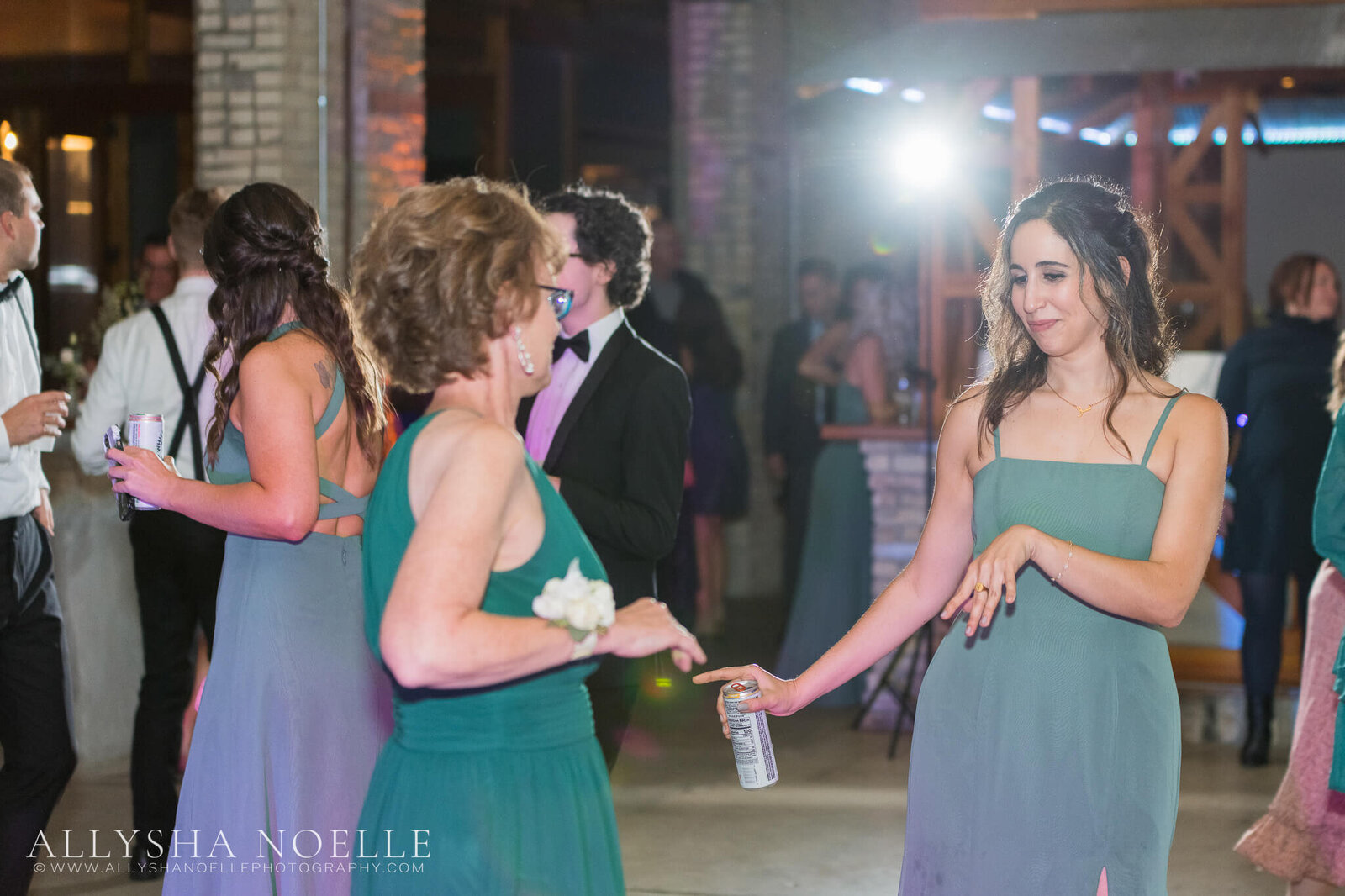Wedding-at-The-Factory-on-Barclay-in-Milwaukee-1225