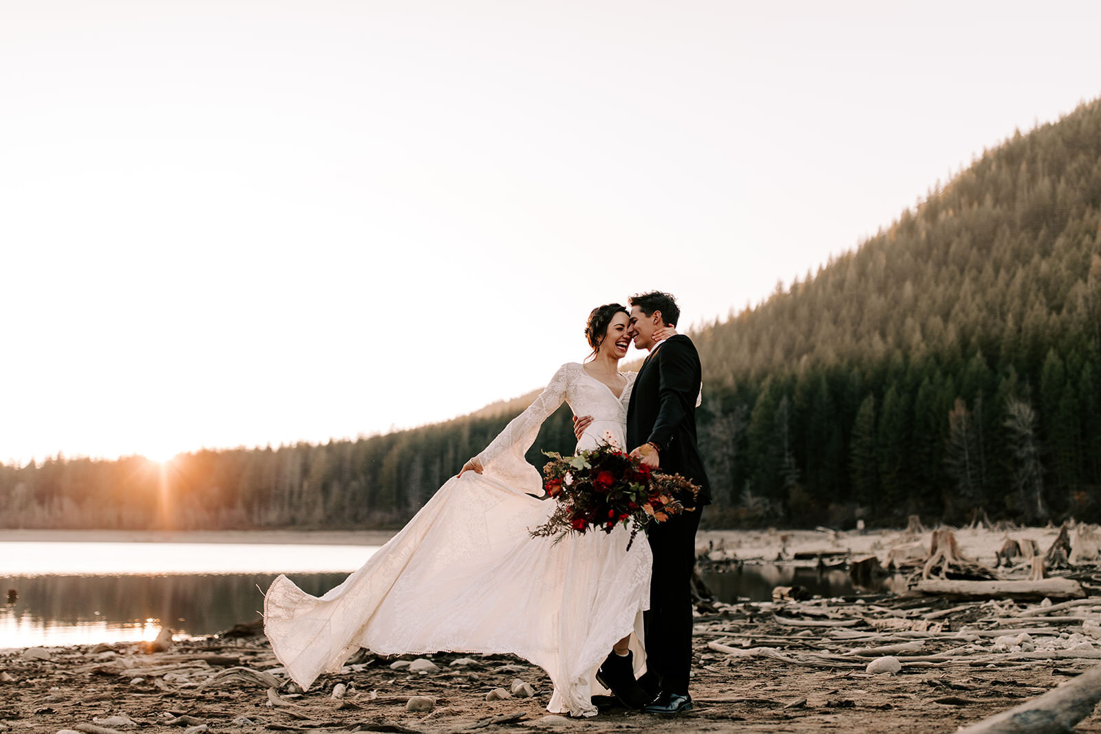 washington-oregon-wedding-elopement-photographer-21_websize