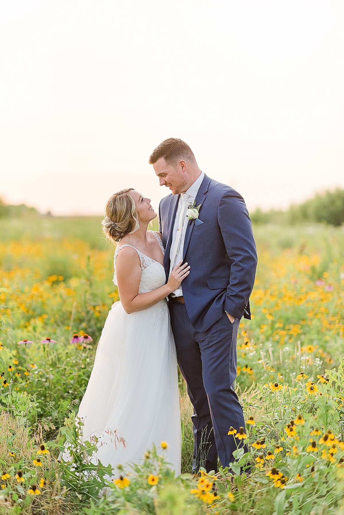 Mint Green & Navy Summer Wedding at Pear Tree Estate | Champaign, IL_0086