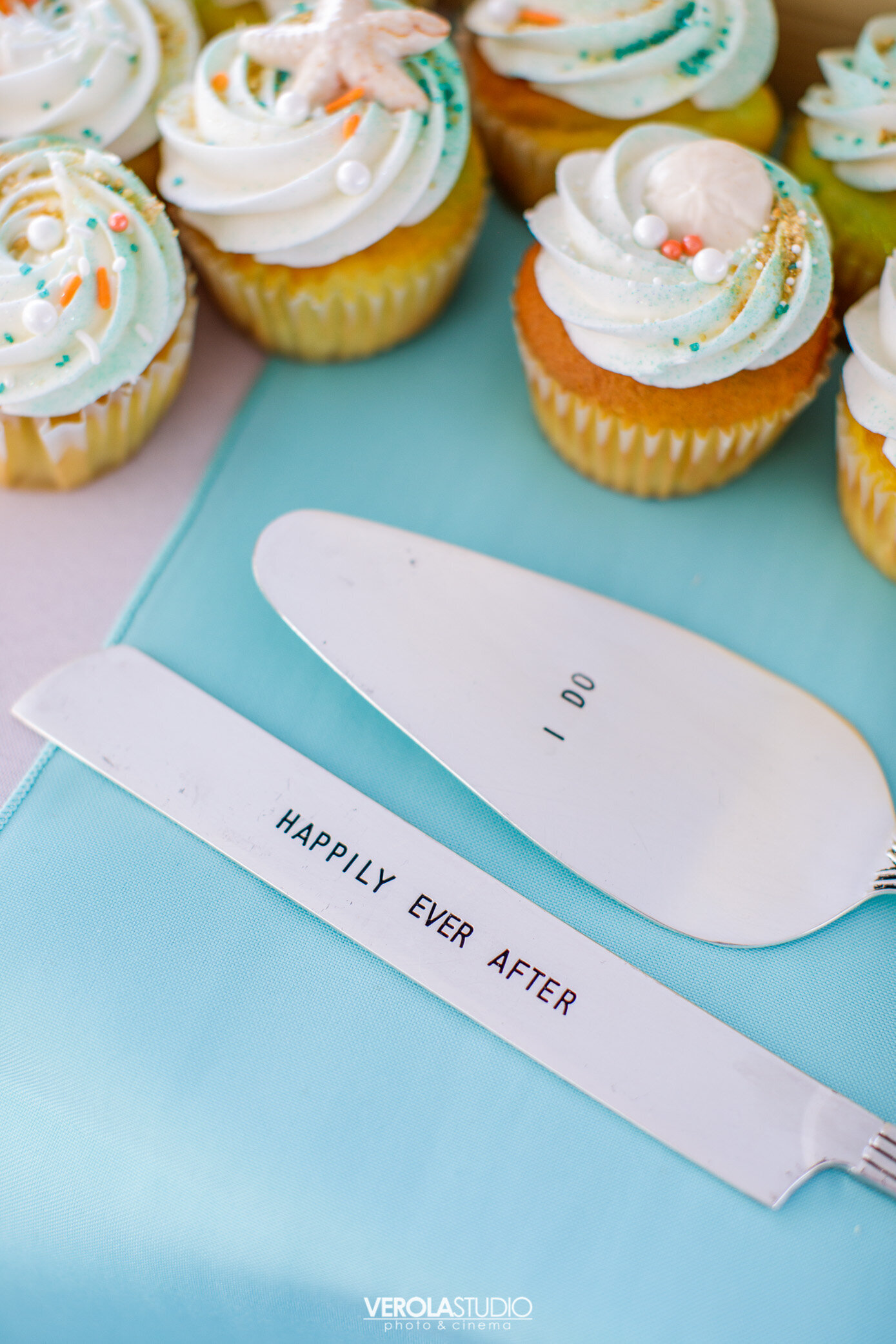 Dreamday Destinations- reception cupcakes