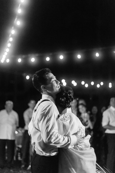 W0461_Haiku-Mill-wedding_Maui-Photographer_CaitlinCatheyPhoto_0257-b&w