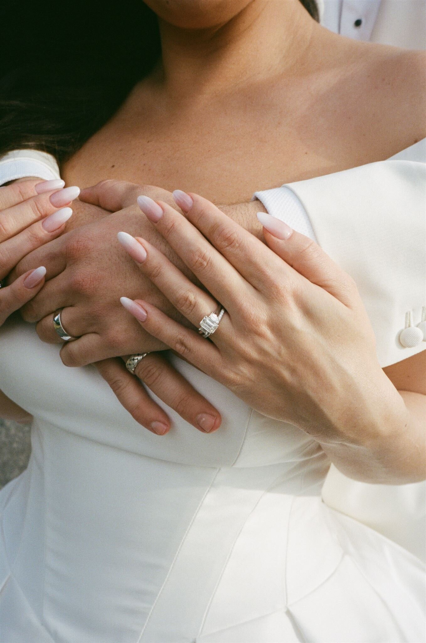 Three-Feathers-Terrace-Wedding-On-Film-11_websize