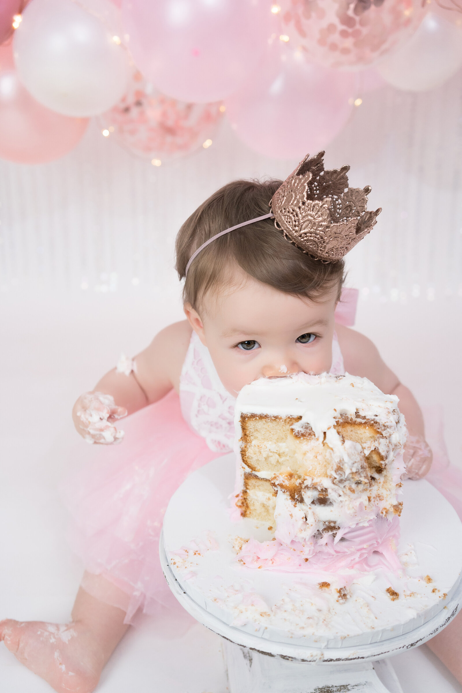 Lillian's Cake Smash-March 2021-40_PS