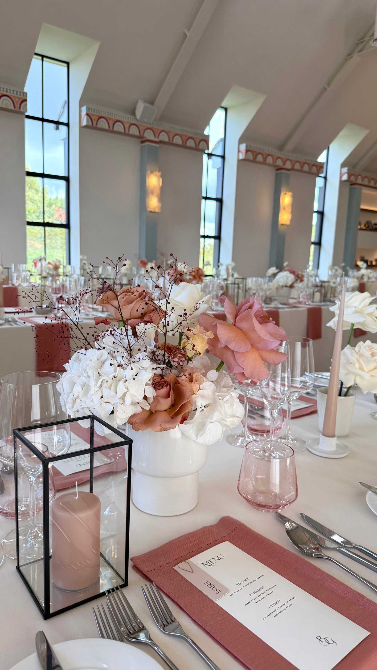 LIMEKILN Sussex wedding flowers (7)