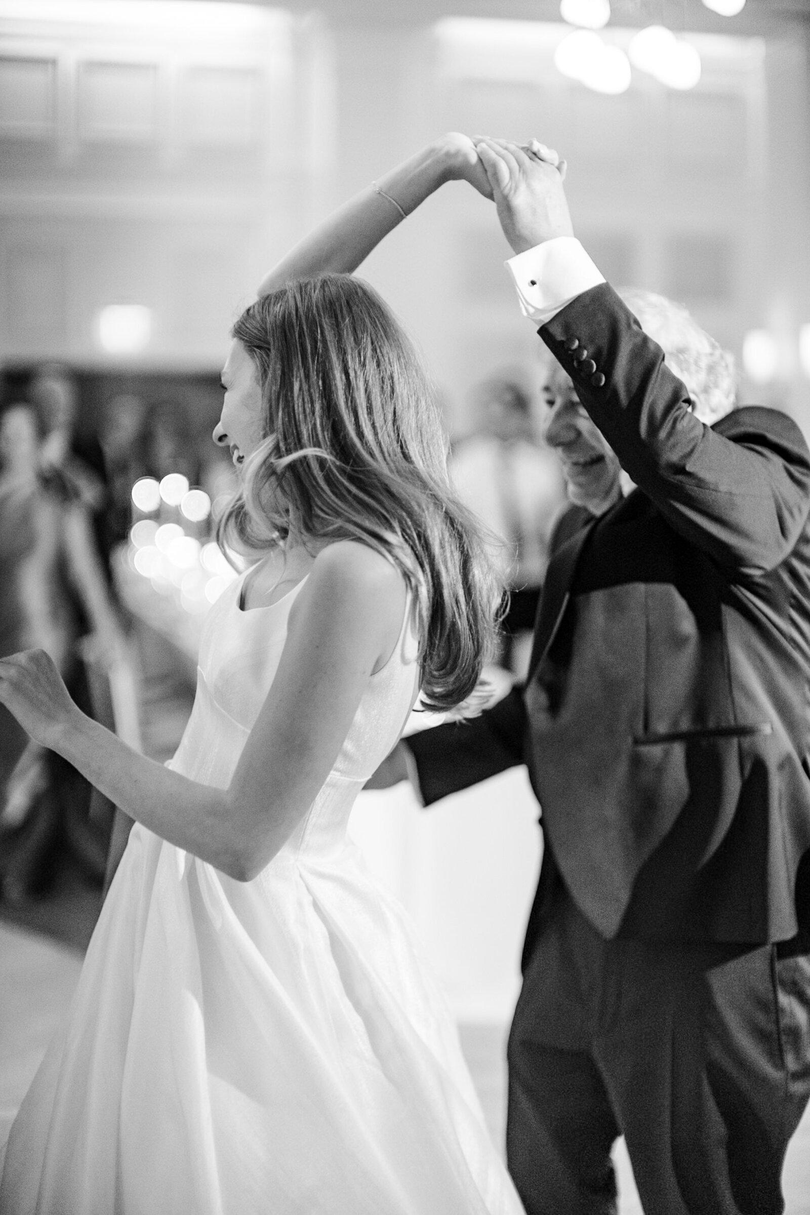 v-reed-summer-noelle-wedding-photography-32