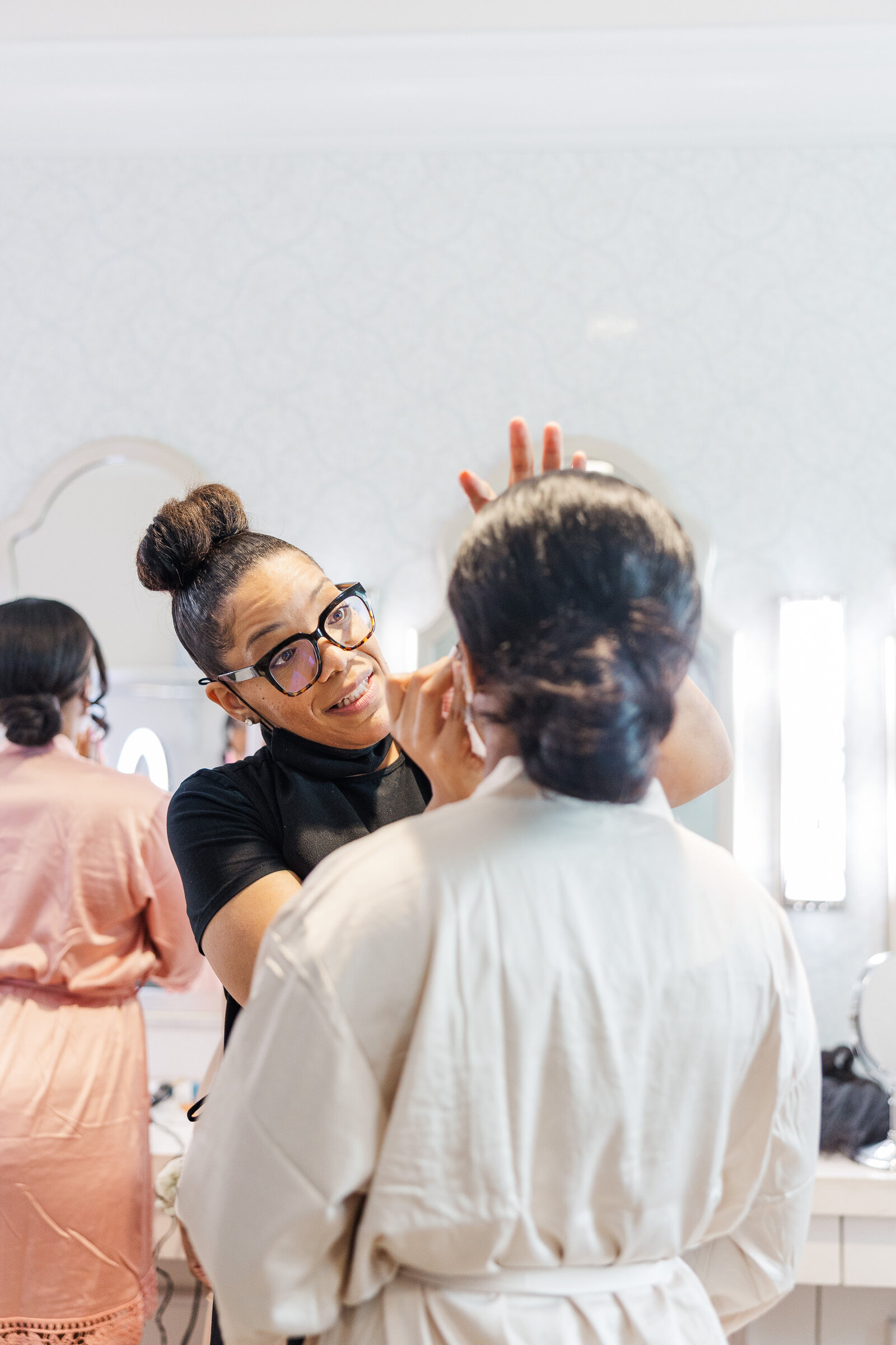Bride's getting ready photography pre wedding