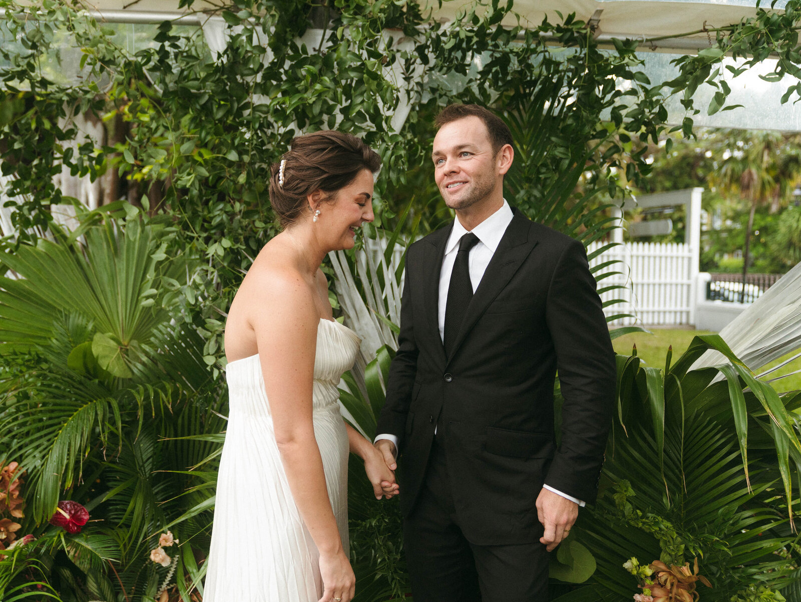wedding checklist, bridal attire, groom’s attire, wedding decor