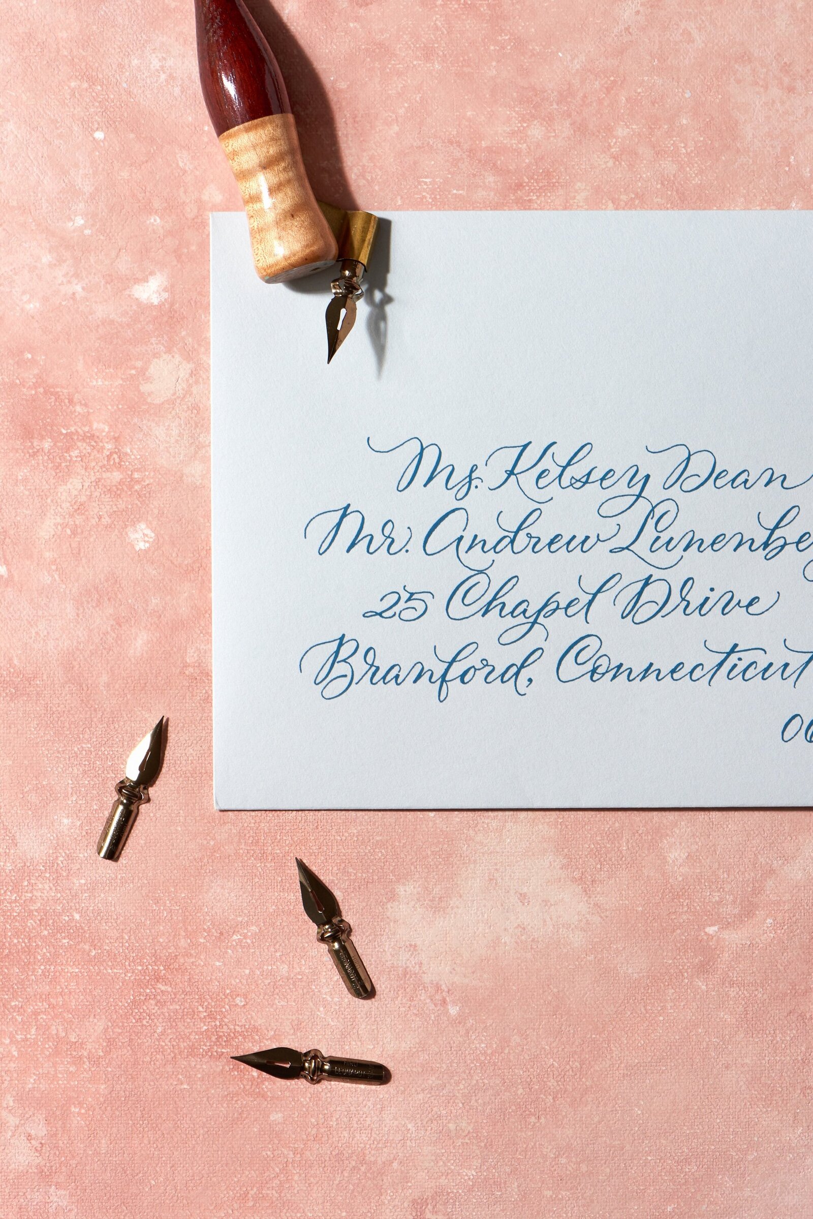 LowcountryPaperCo_Kelsey&Andrew_EnvelopeCalligraphy