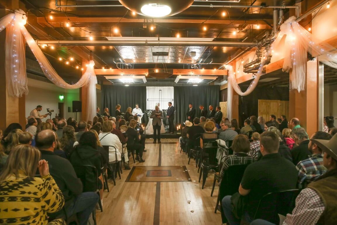 beautiful wedding ceremony in great falls, mt