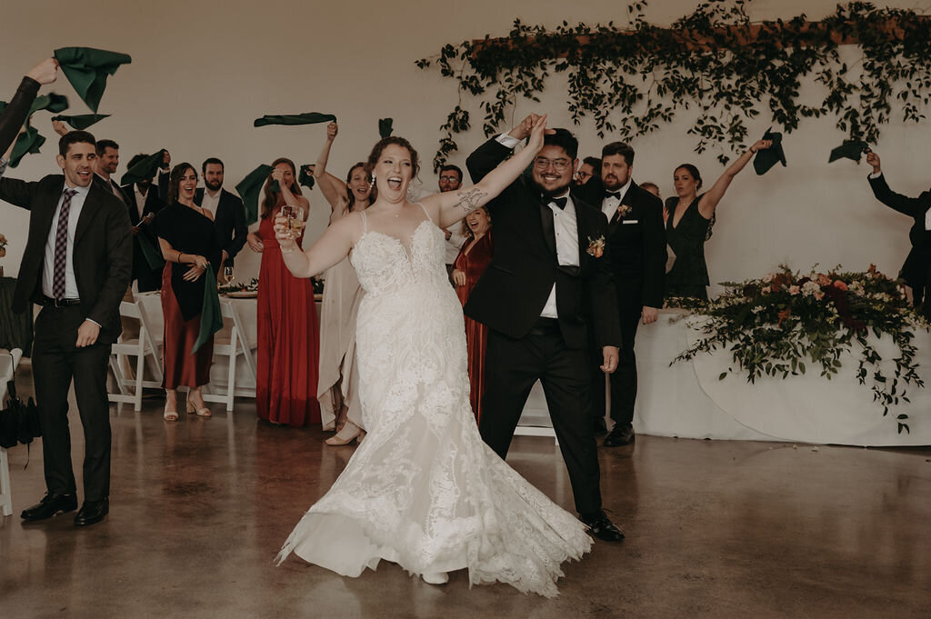 KamiharaWedding_MachiasMeadowsSnohomishWA_AshleyVanderveldePhotography-656