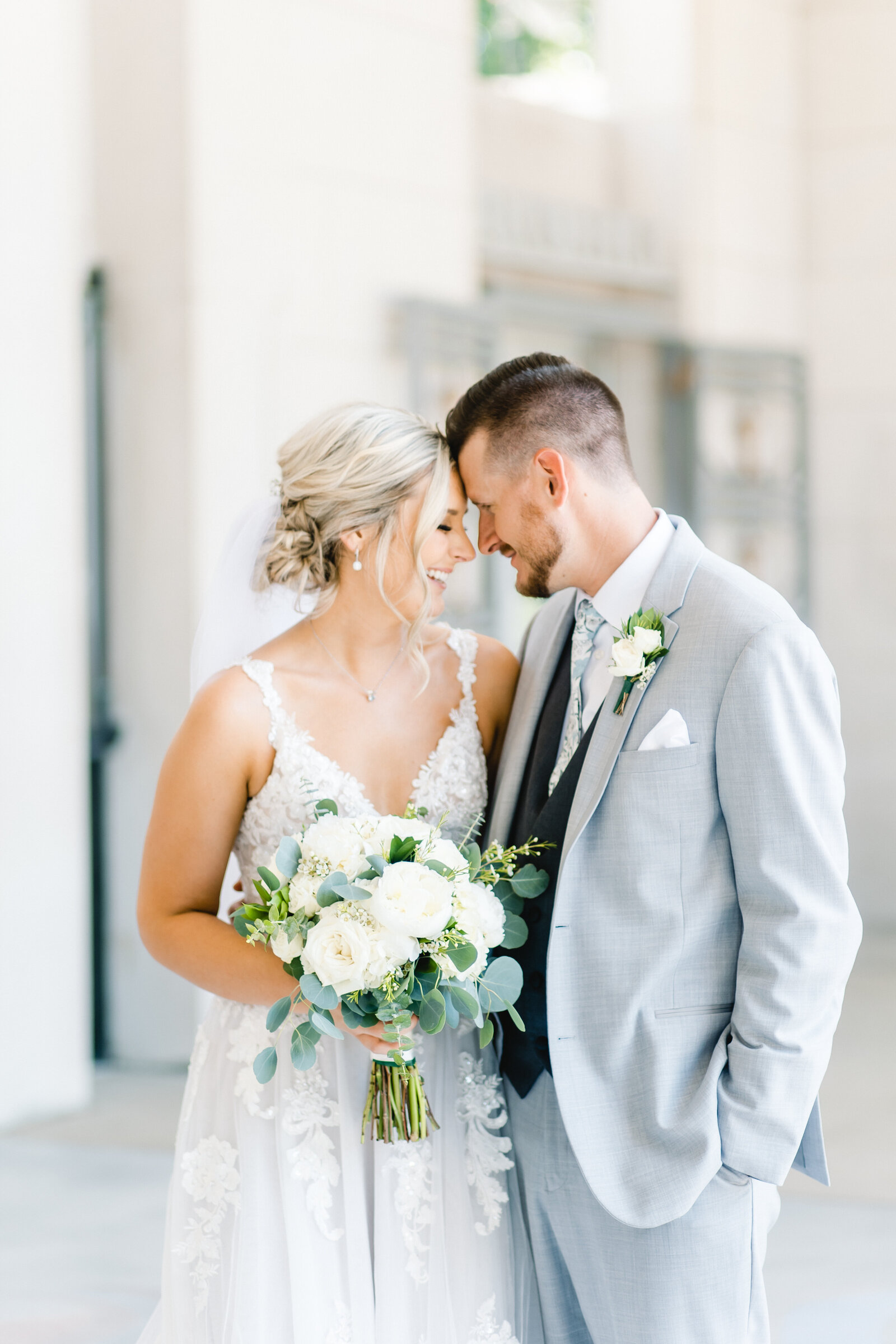RileyWeddingBrideGroomPortraits-12