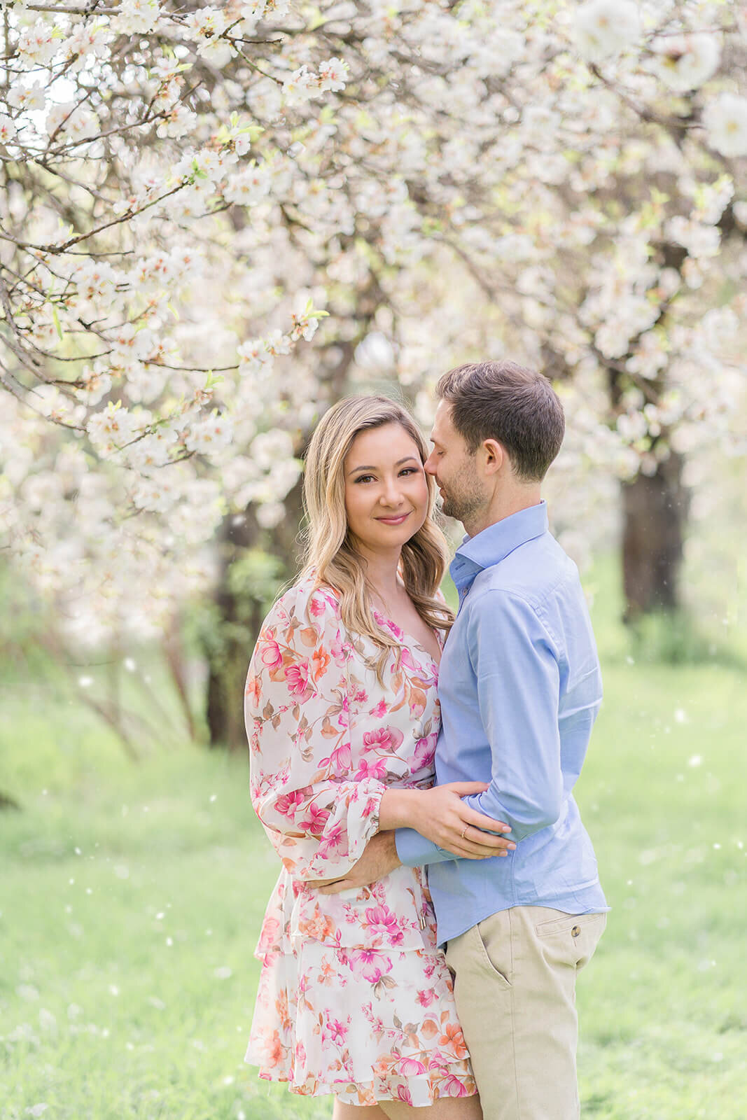 Capture couples love amid Australia's almond blossoms with Hikari Lifestyle Photography in South Australia.