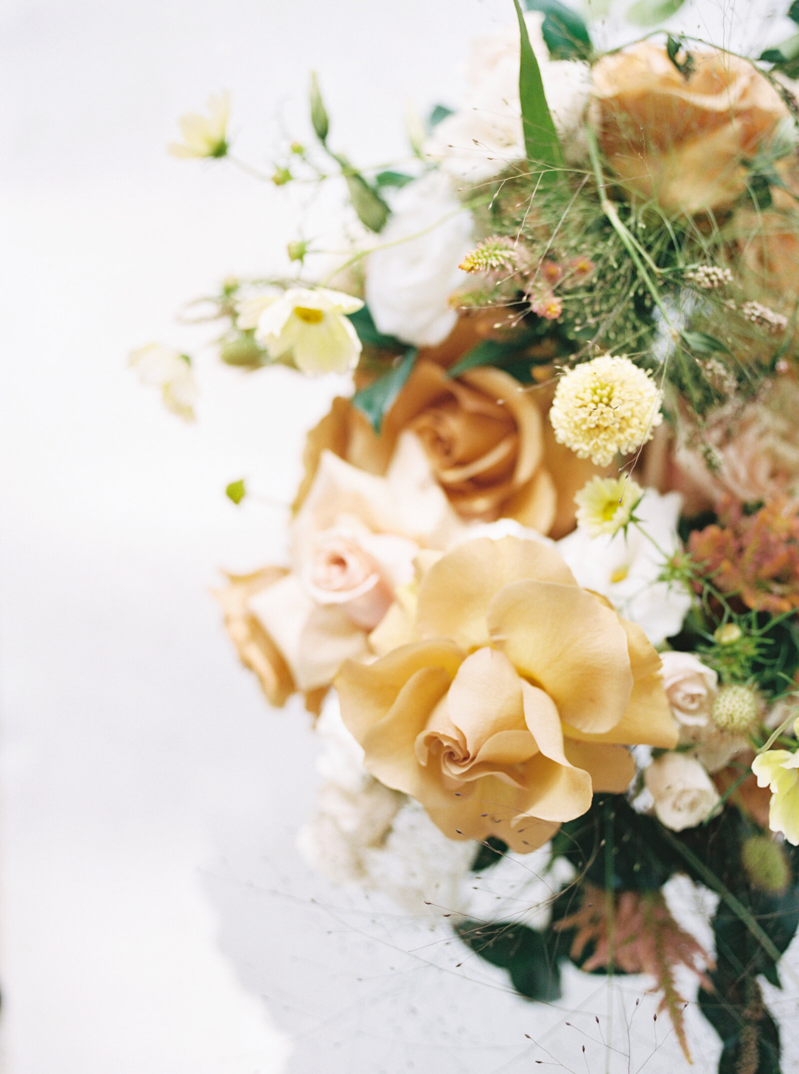 green-yellow-romantic-wedding-floral