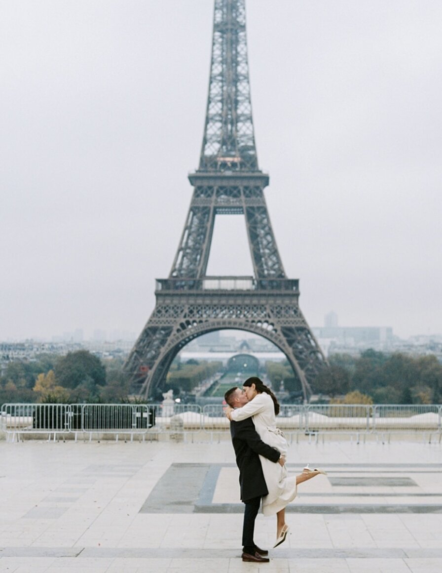 champagne-france-stylish-couple-proposal-by-rachel-pietri-photography-16