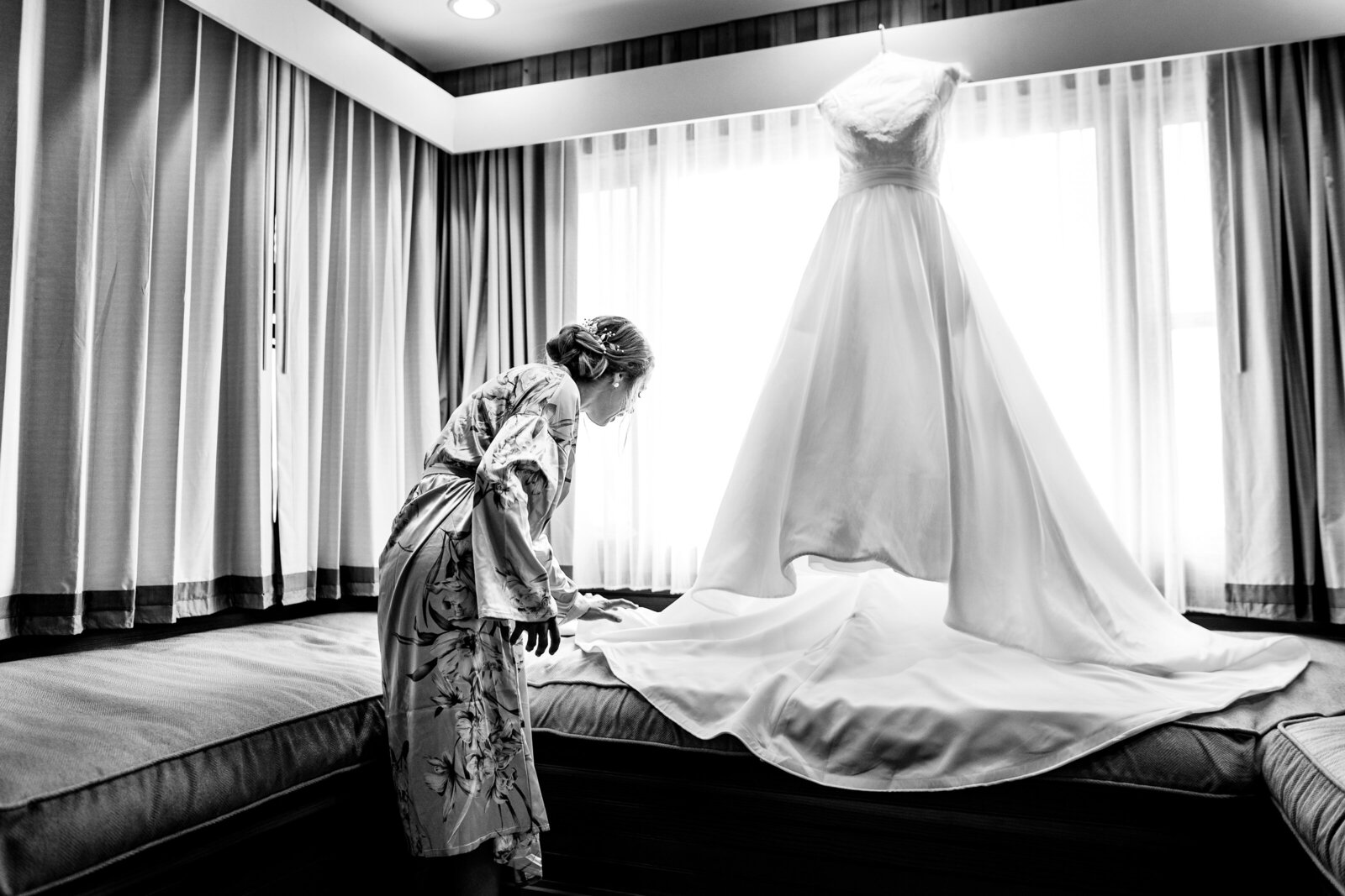 bride-wedding-dress-vermont-photographer