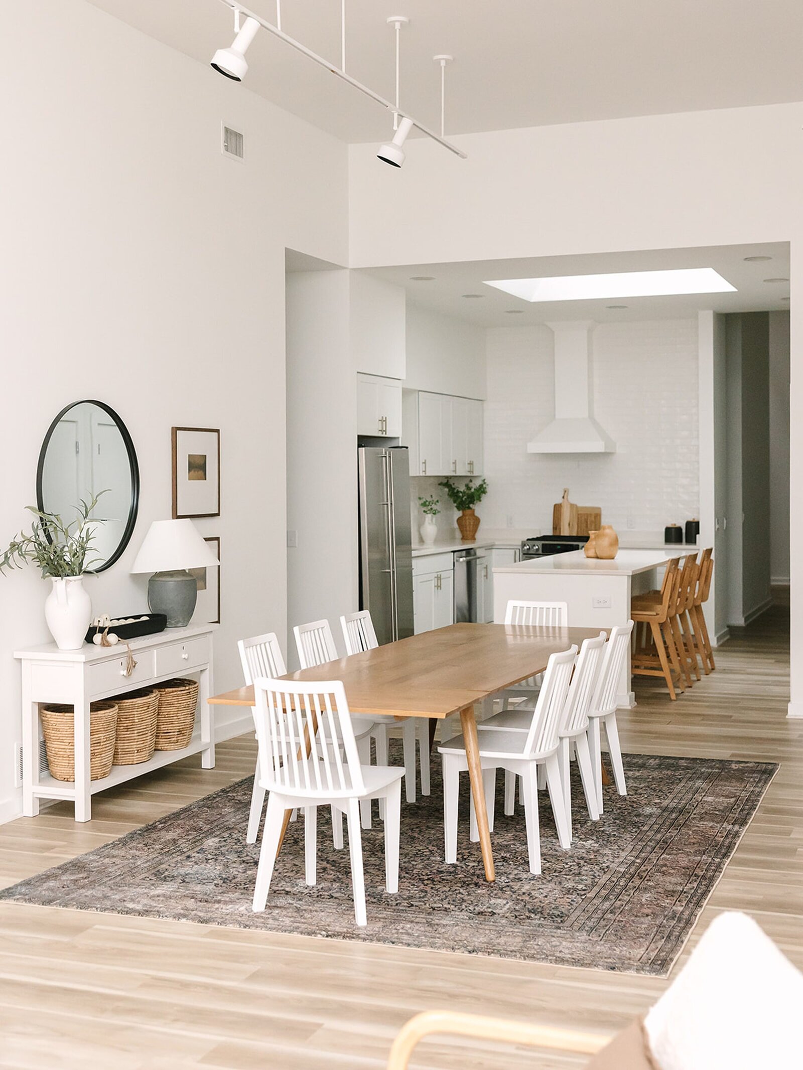 St. Louis- MO Photography Studio and Small Event Space- Lifestyle Studio03