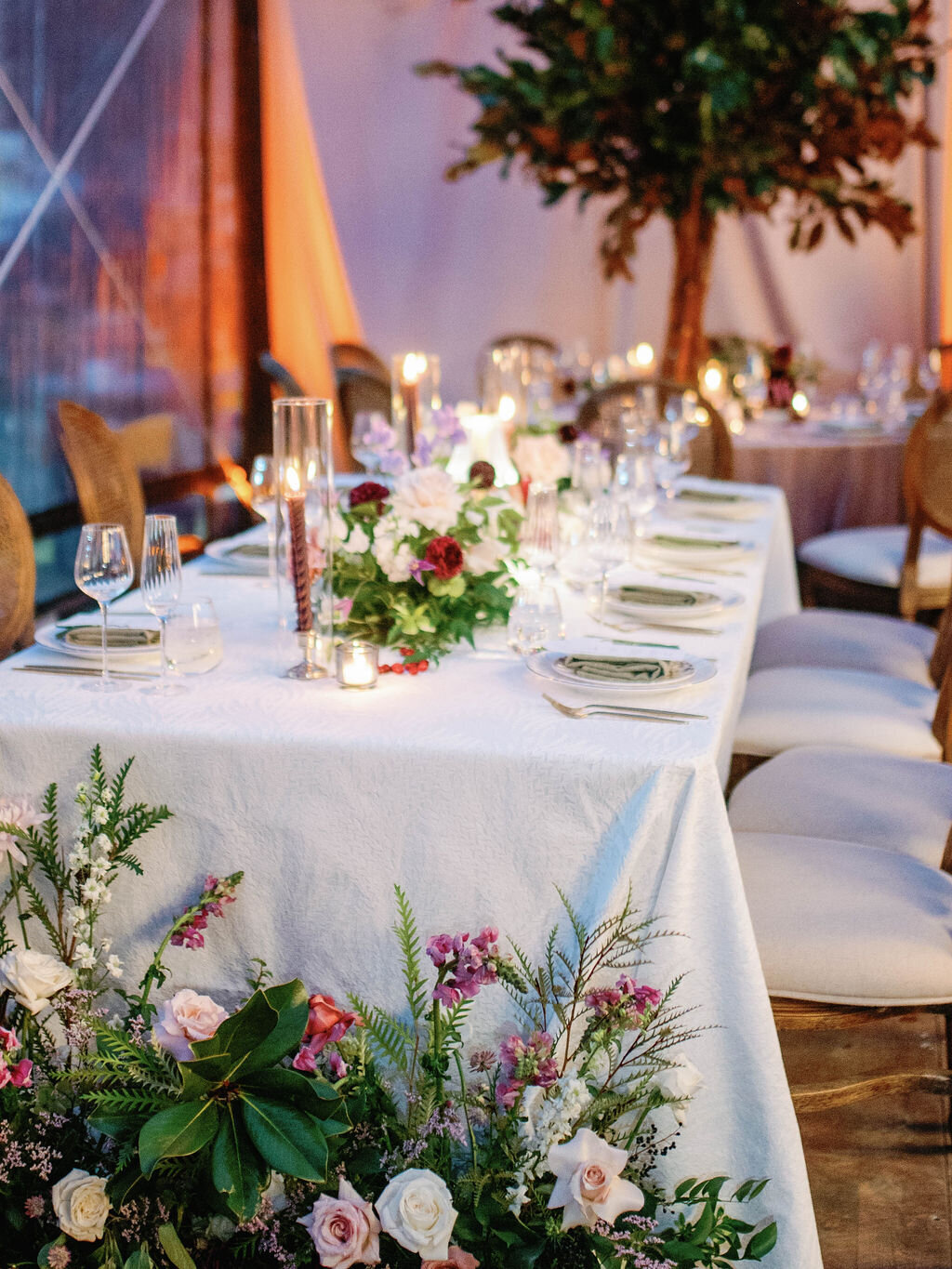 226_Kate Campbell Floral Whitehall Manor tented Winter wedding by Anna and Mateo photo Reception