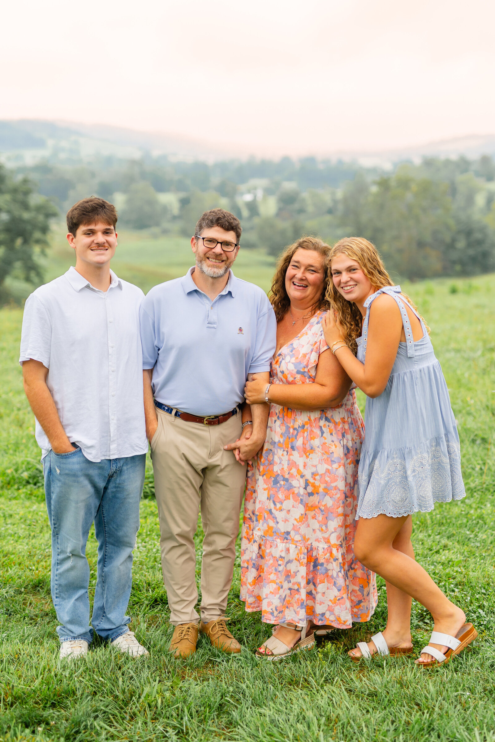 Sky-Meadows-Virginia-Family-Photographer-19