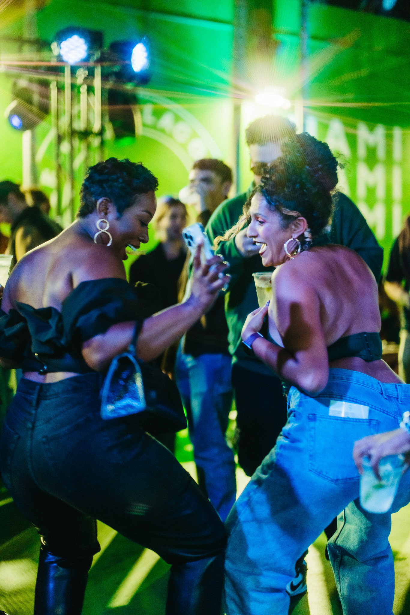 LACOSTE MIAMI - LACOSTE UKNOWN - by @williamk @laclefprod-183